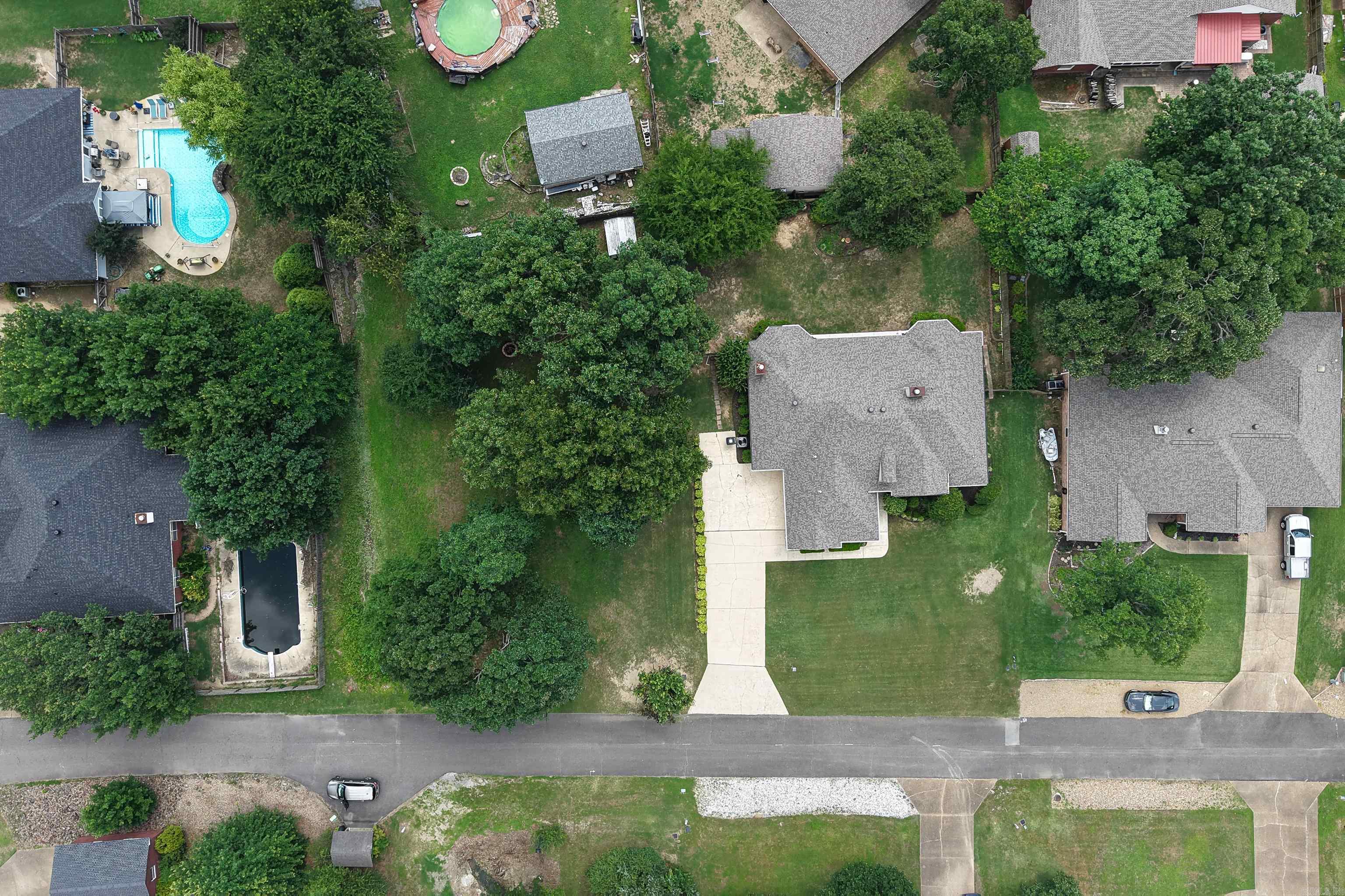 CLIFFWOOD - Residential