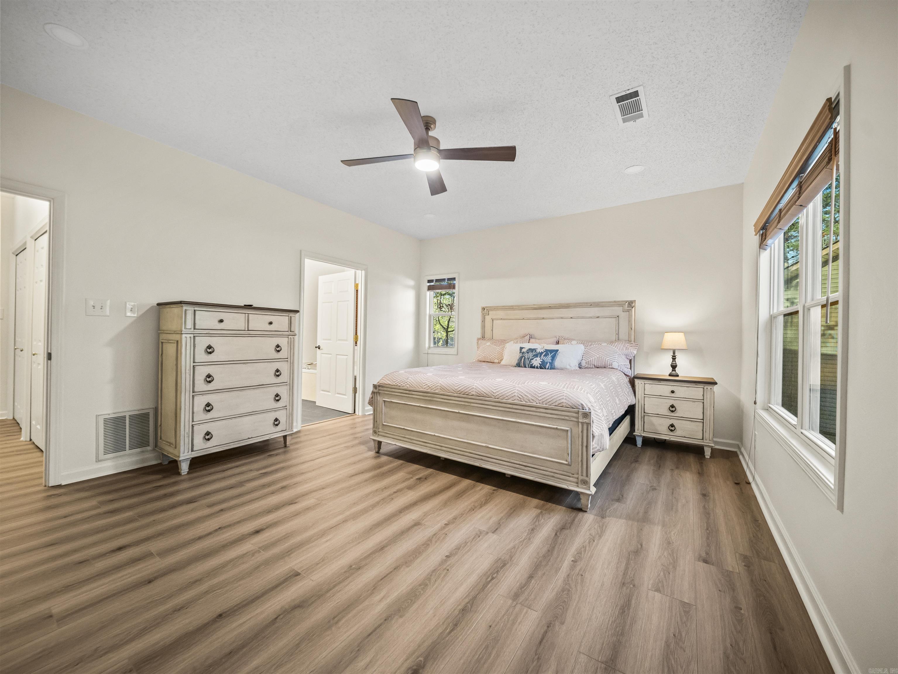 TIBURON - Residential