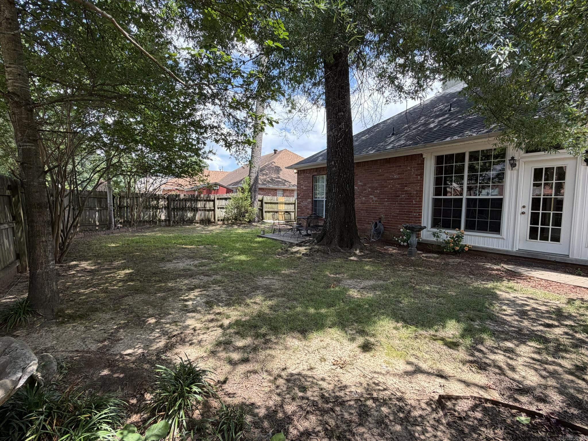 COUNTRY CLUB OF ARK THE - Residential