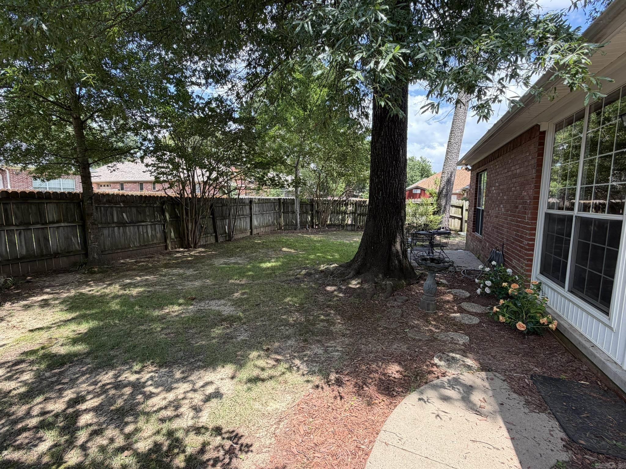 COUNTRY CLUB OF ARK THE - Residential