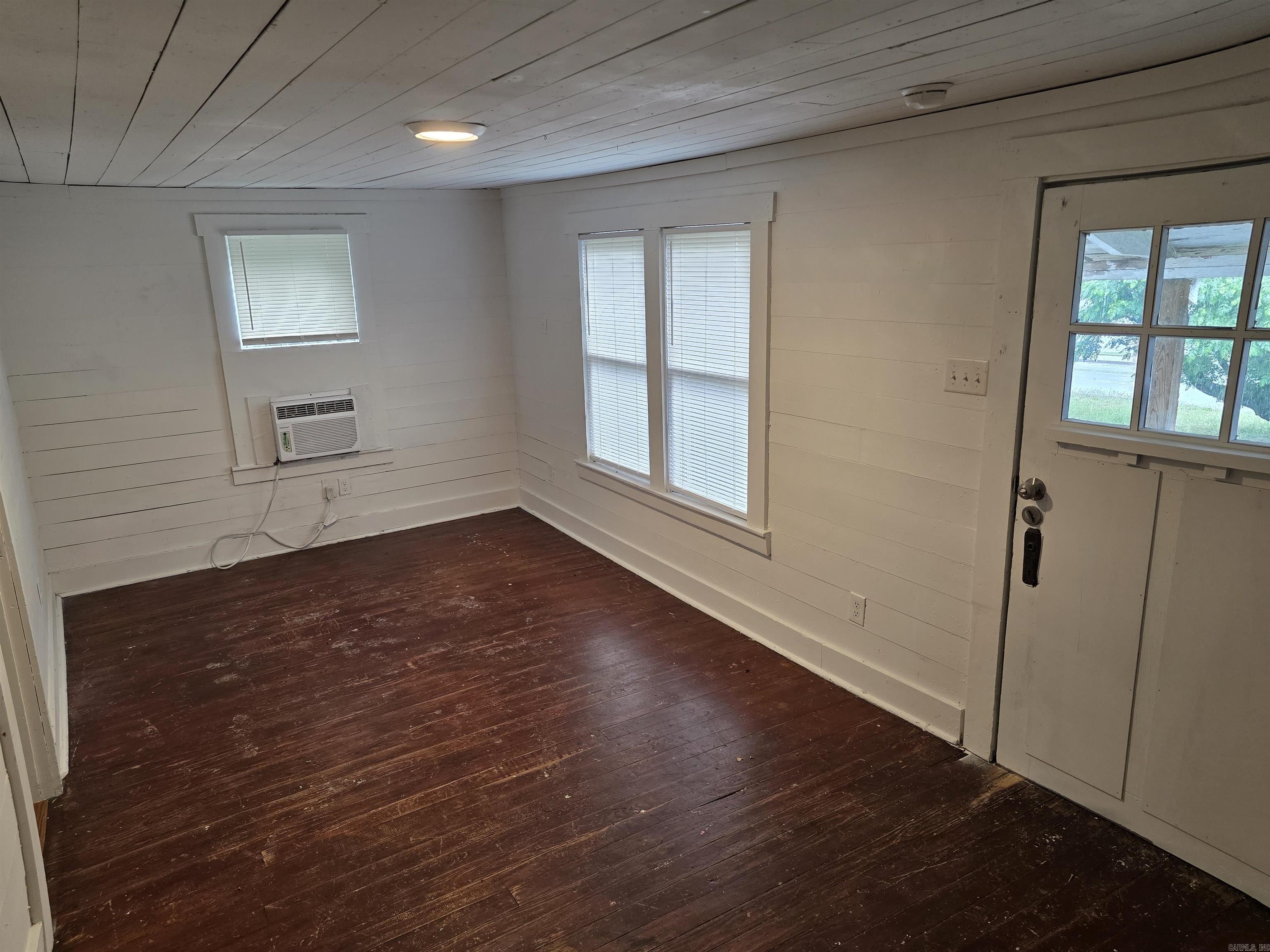 Boohers - Residential Lease