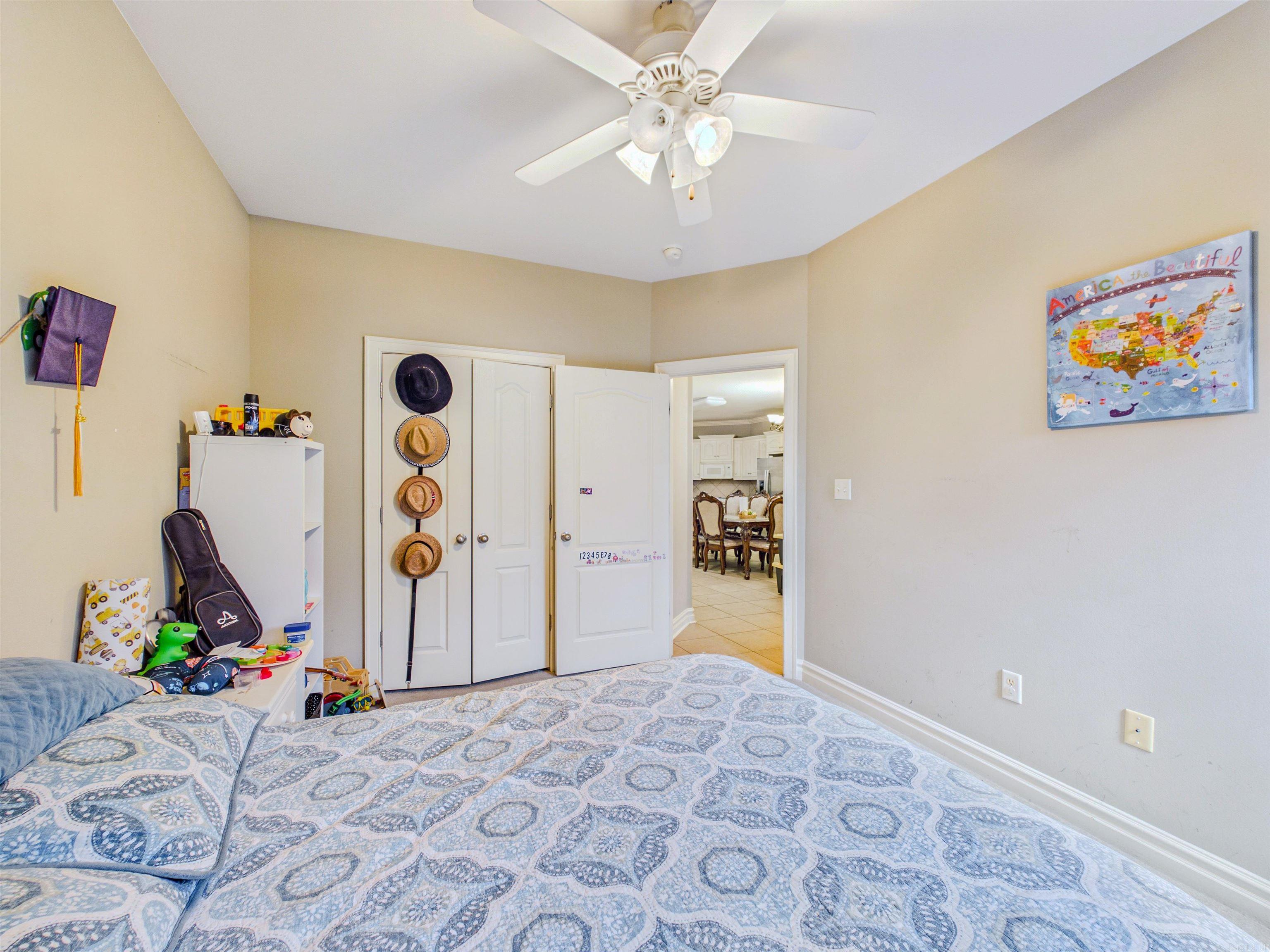COUNTRY CLUB OF AR VILLAGE WAY A - Residential