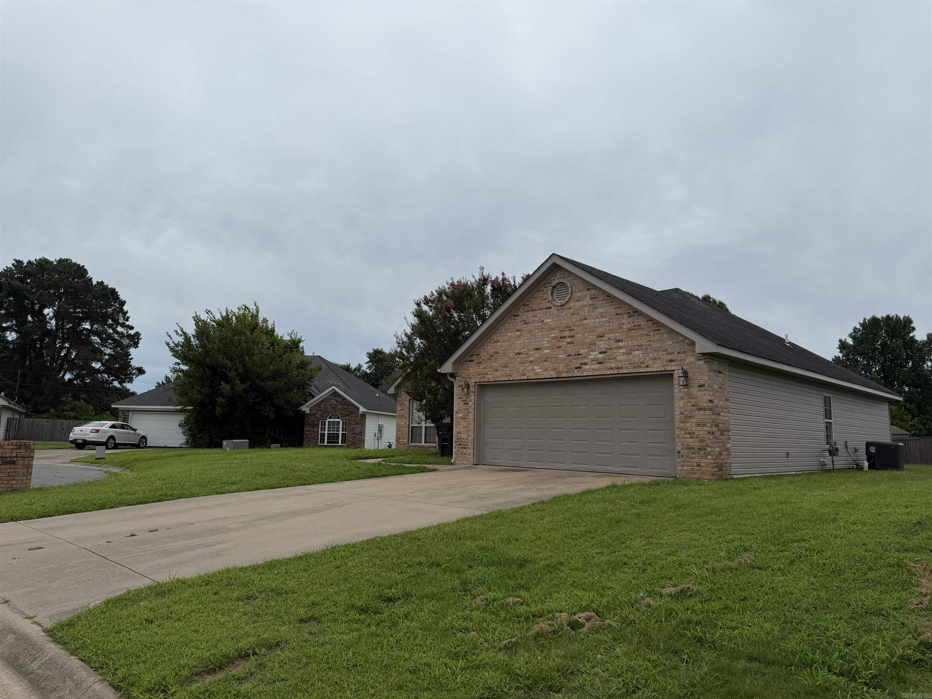 STONE LINKS ADDN - Residential