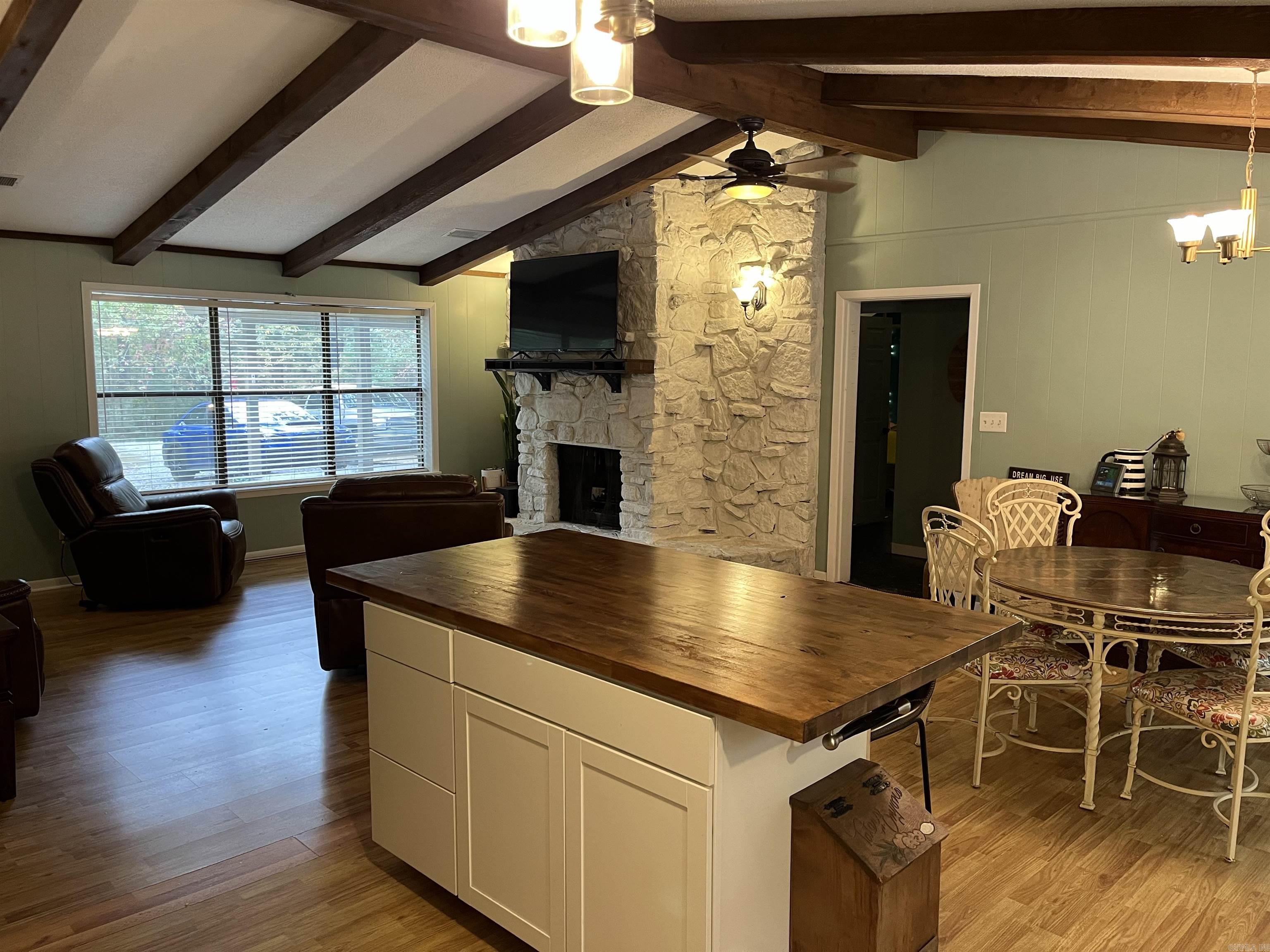 Greers Ferry - Residential