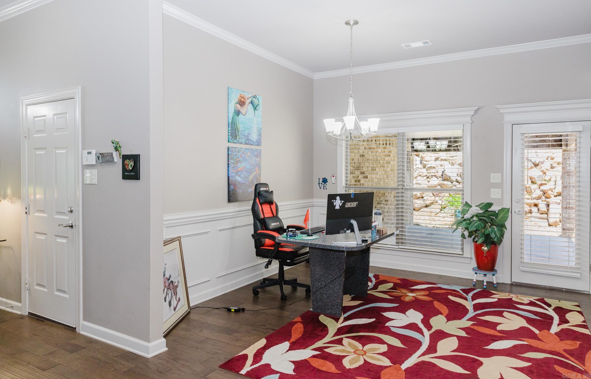 MAJESTIC POINTE - Residential
