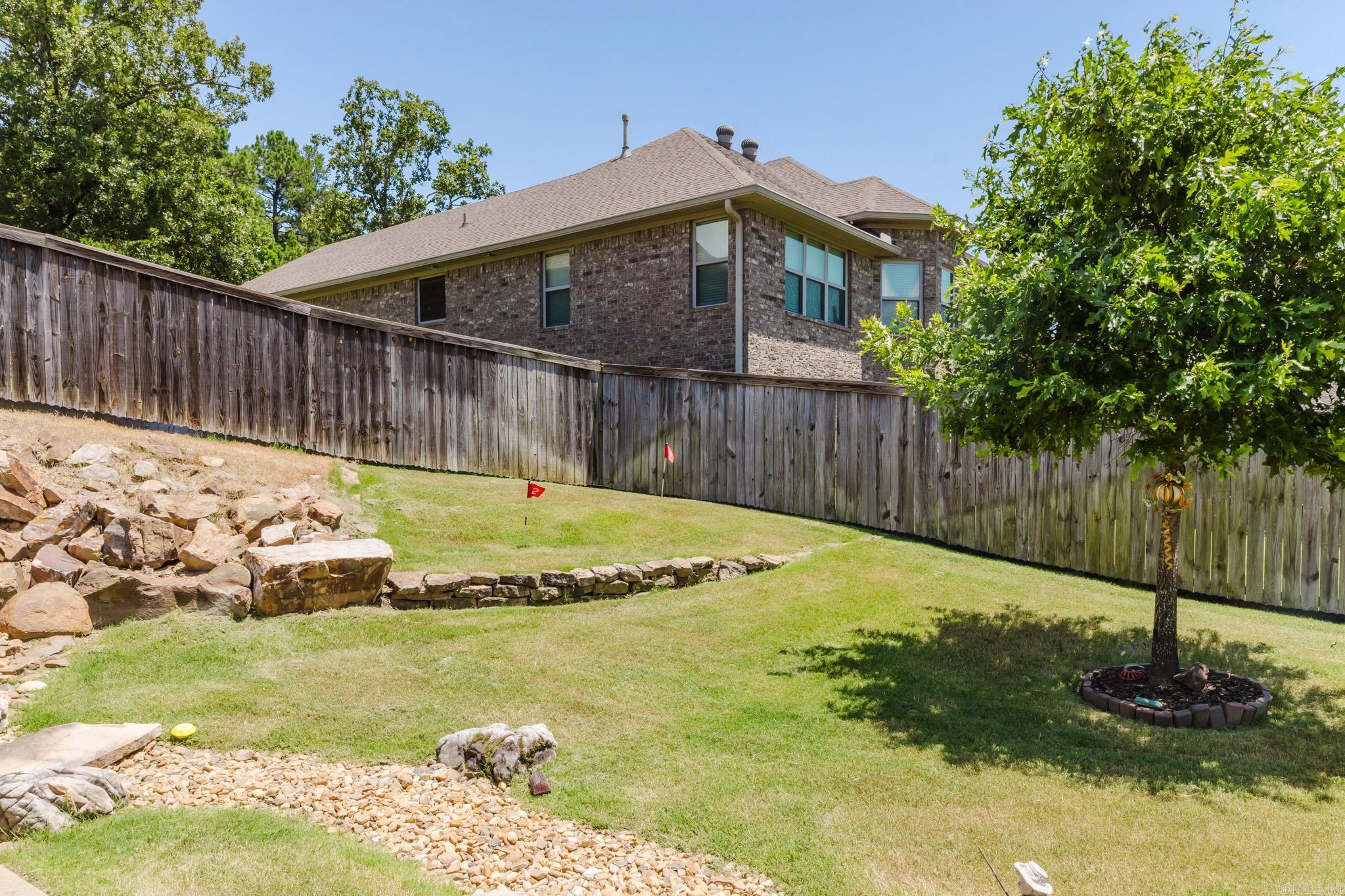 MAJESTIC POINTE - Residential