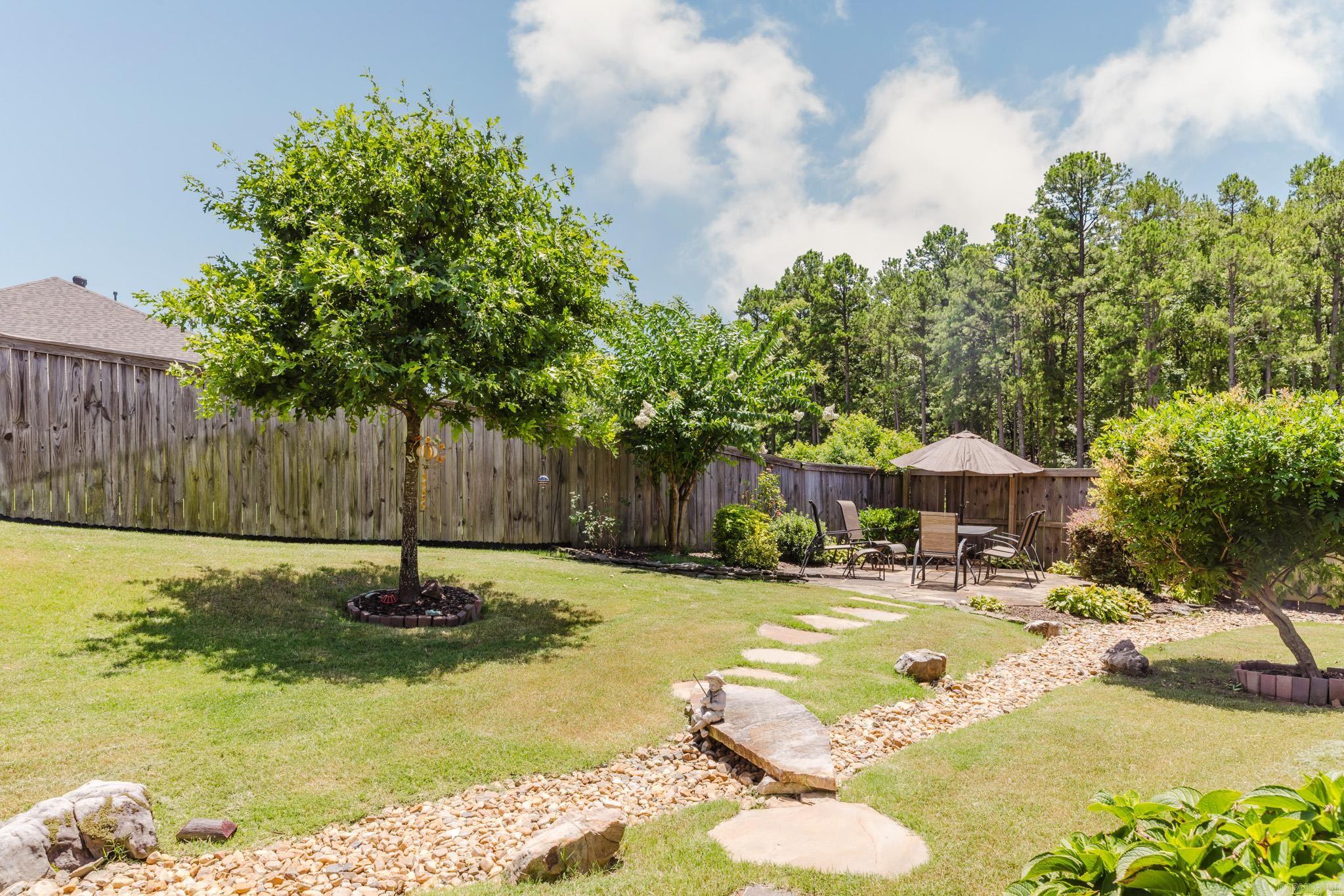 MAJESTIC POINTE - Residential