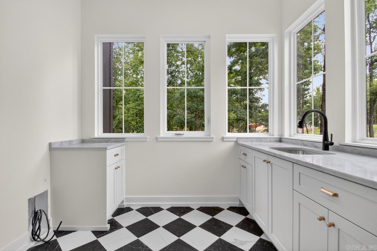 SUNGATE SUBDIVISION - Residential