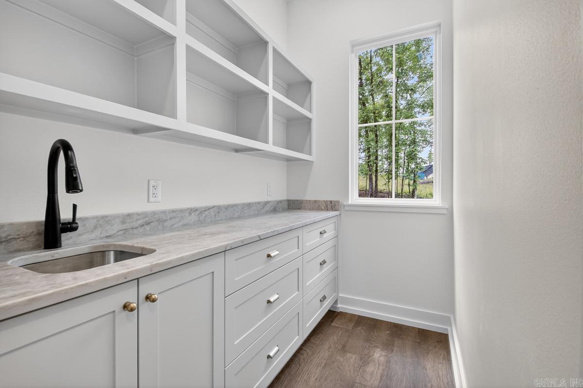 SUNGATE SUBDIVISION - Residential