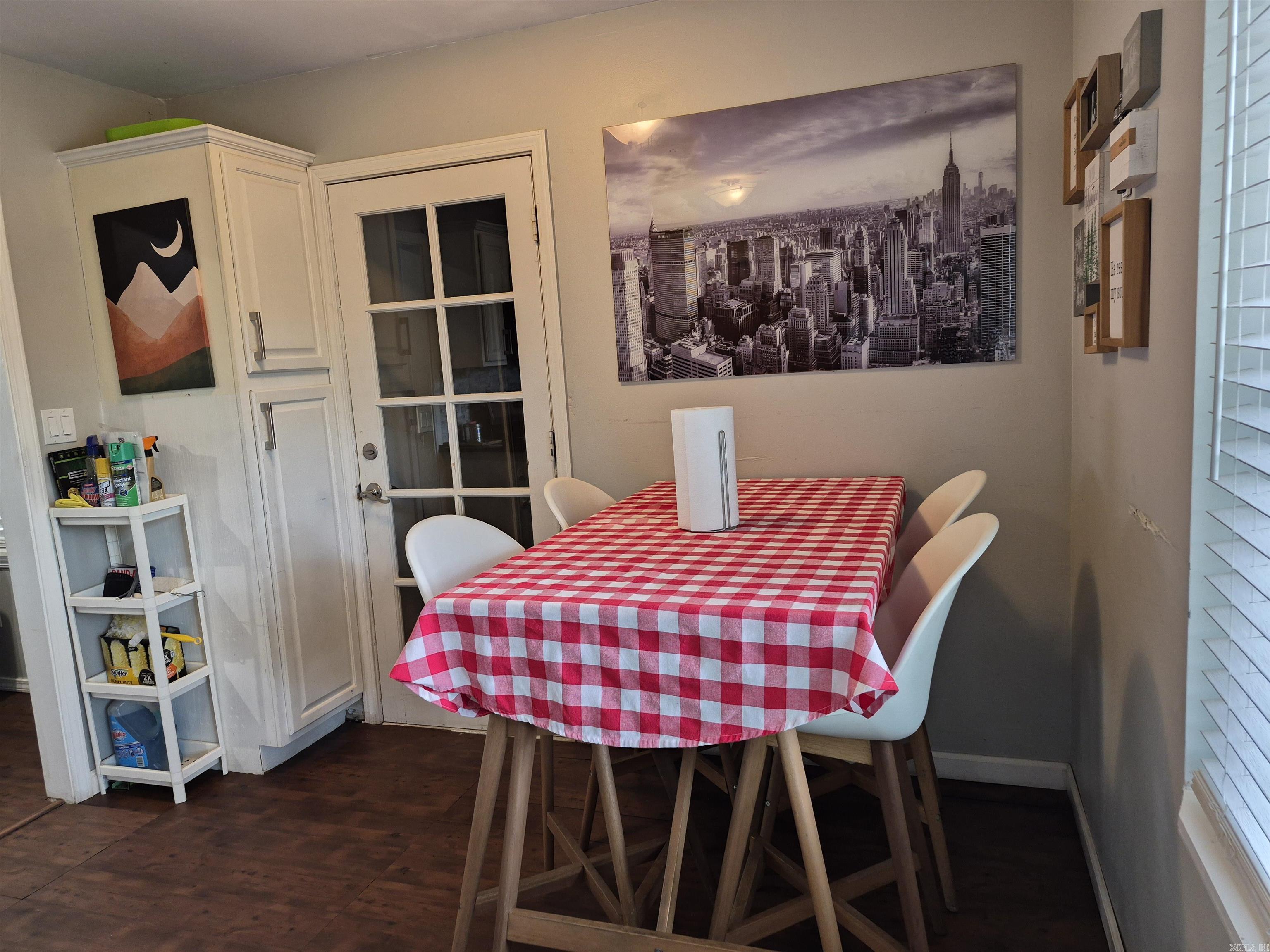 OAK FOREST GARDENS - Residential