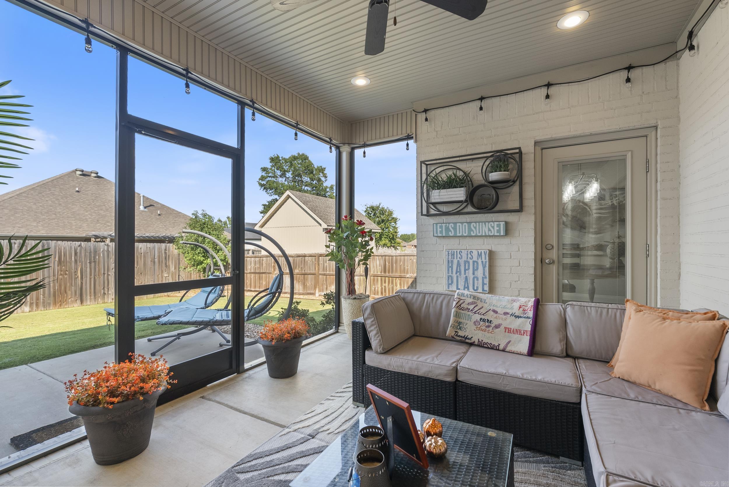 CASTLEBERRY MEADOWS - Residential