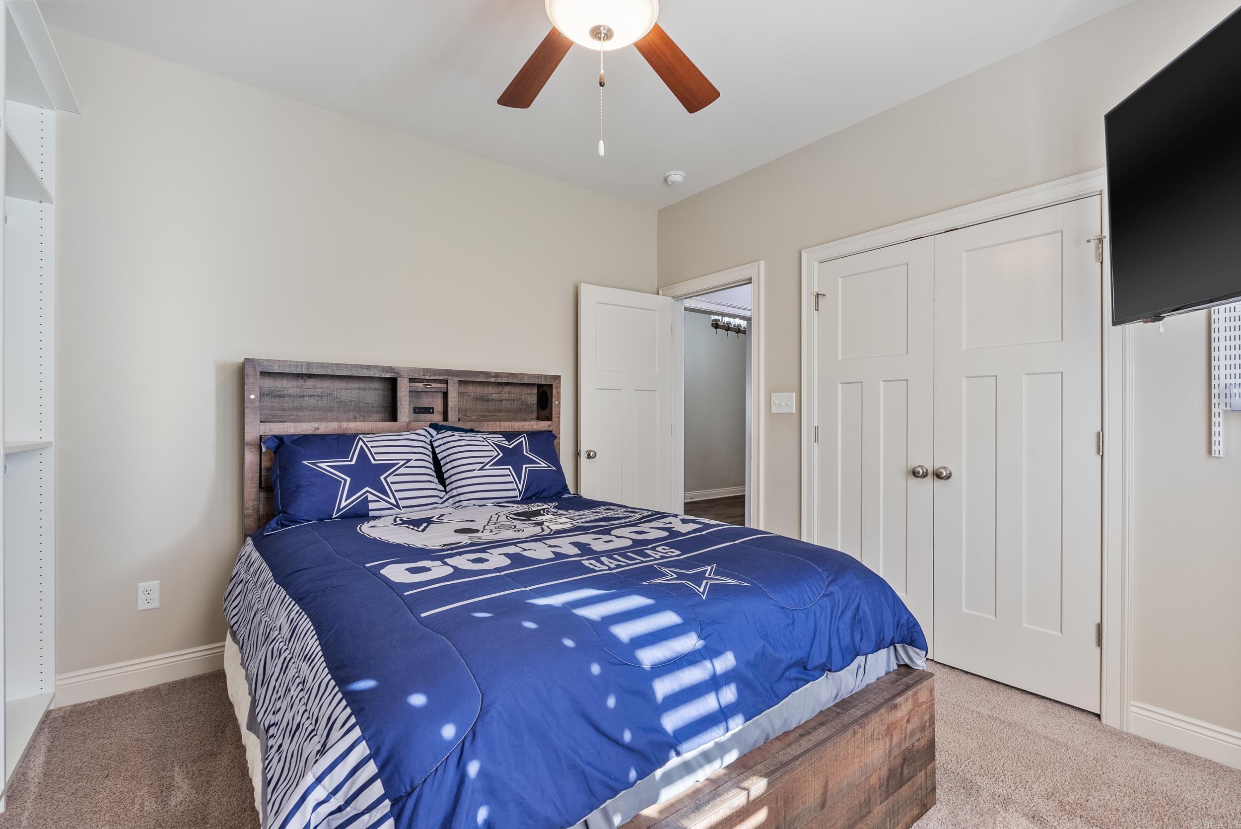 CASTLEBERRY MEADOWS - Residential