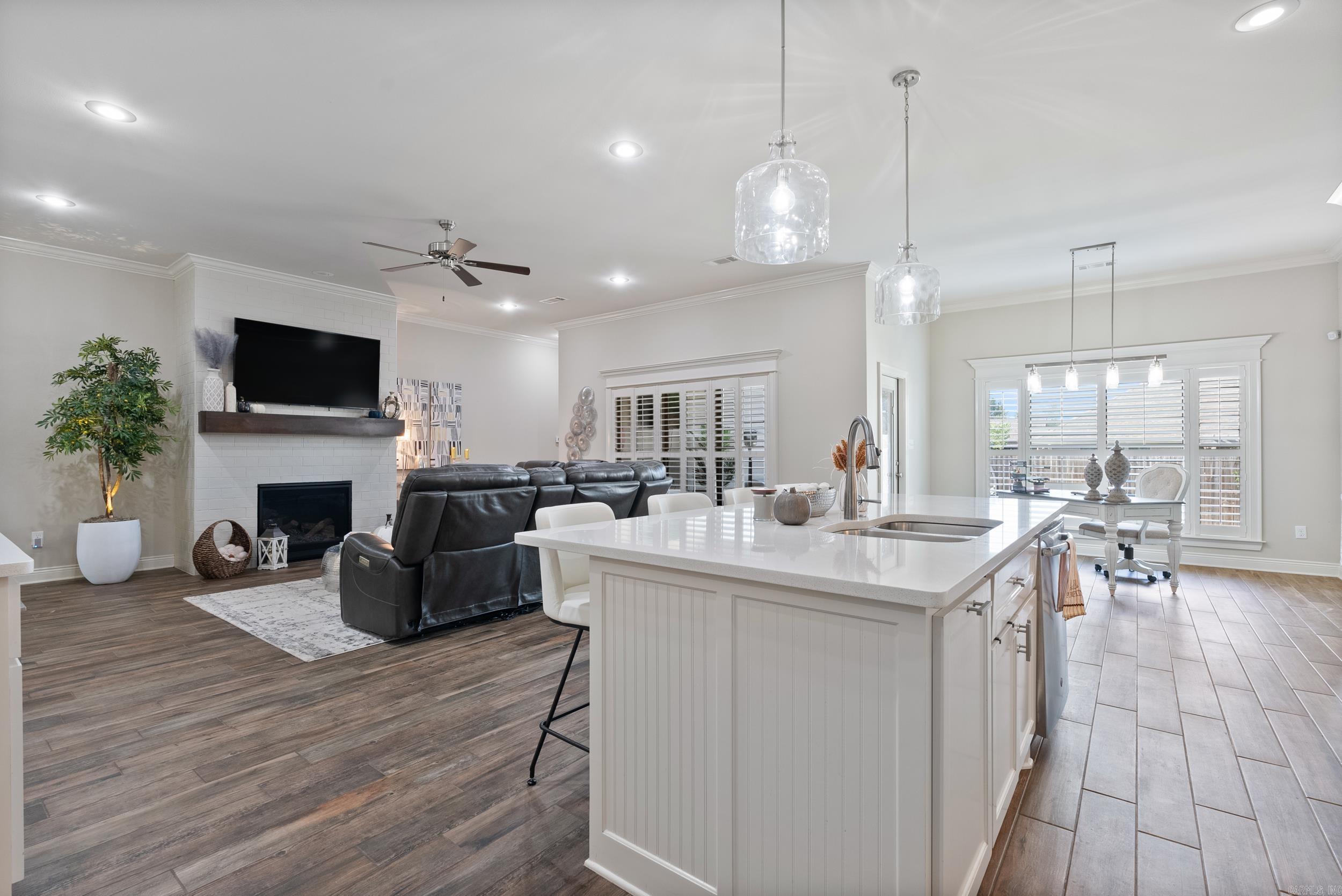 CASTLEBERRY MEADOWS - Residential
