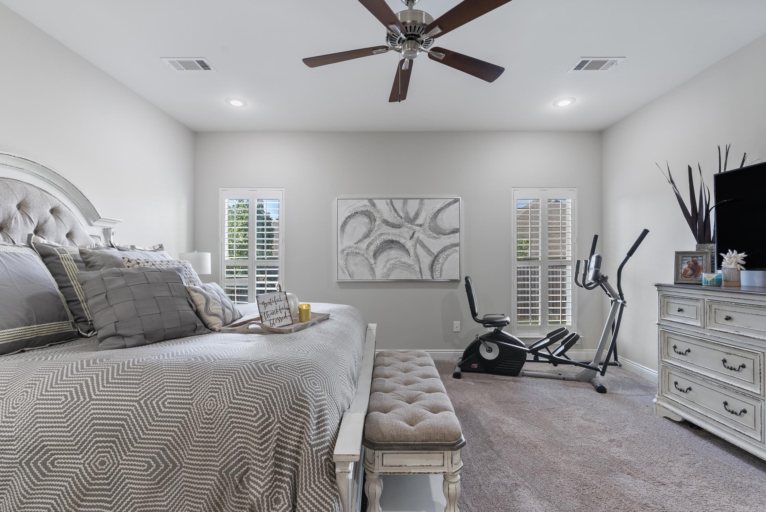 CASTLEBERRY MEADOWS - Residential