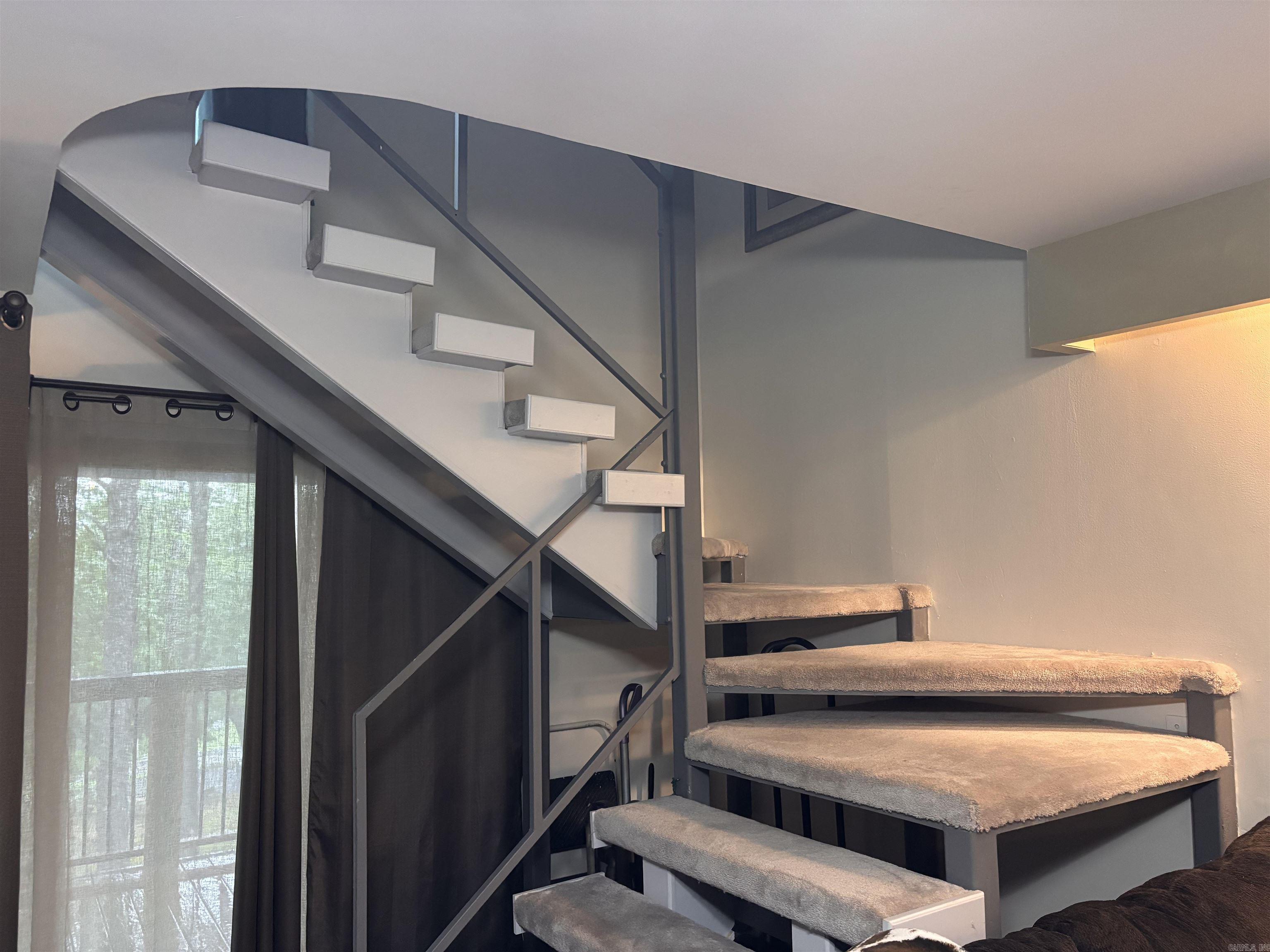 CHELSEA HEIGHTS CONDO - Residential