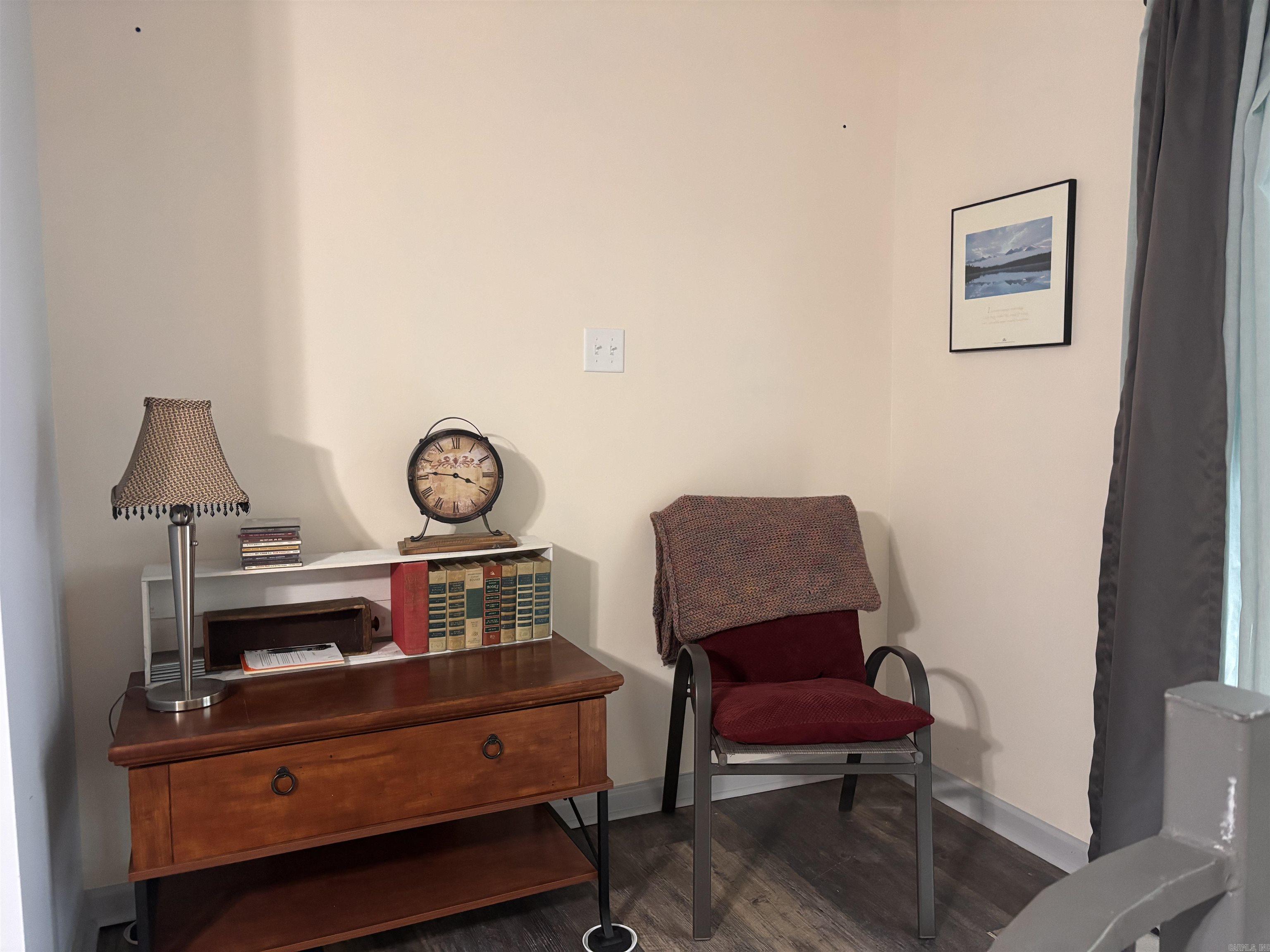 CHELSEA HEIGHTS CONDO - Residential
