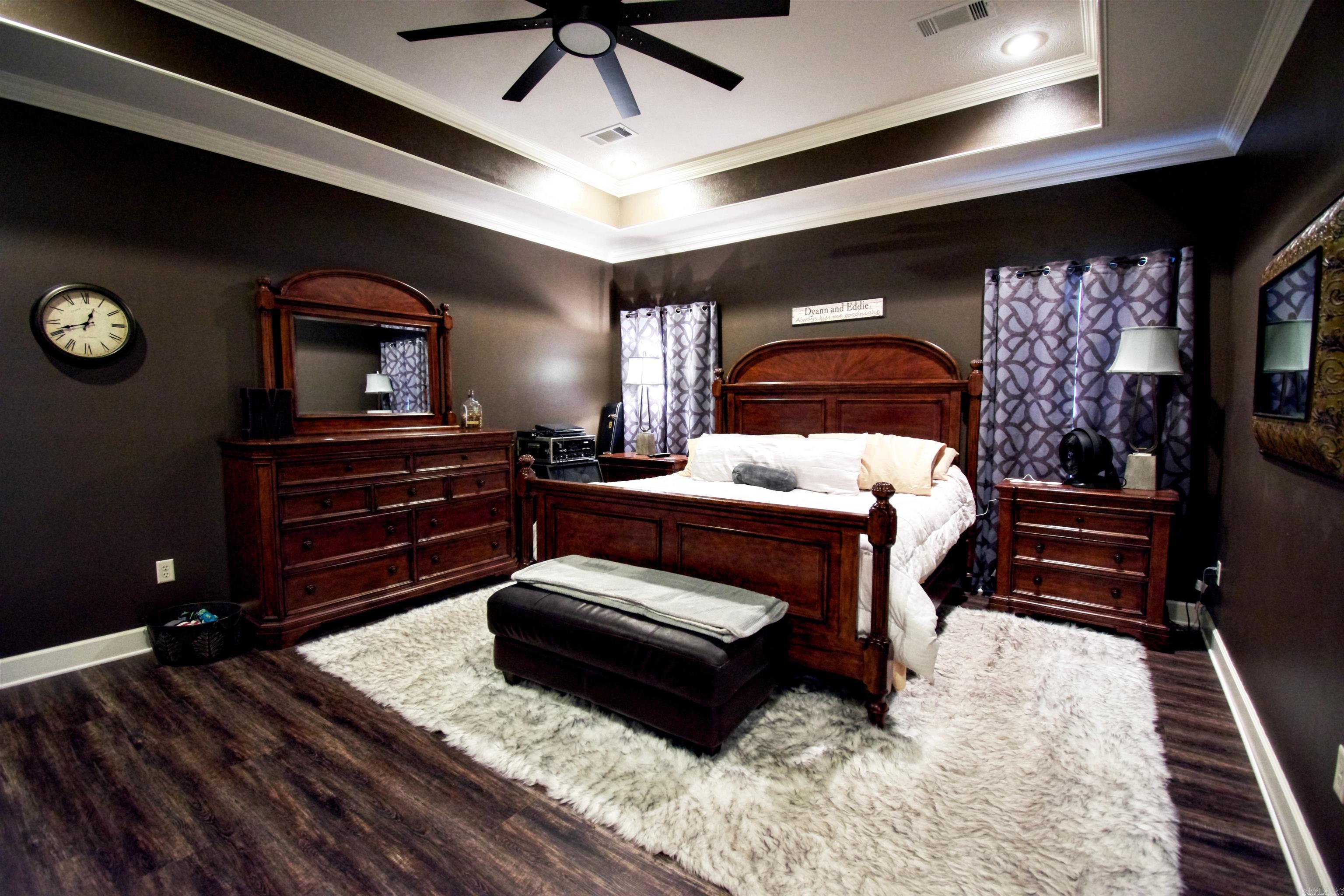 CATHERINE PLACE - Residential