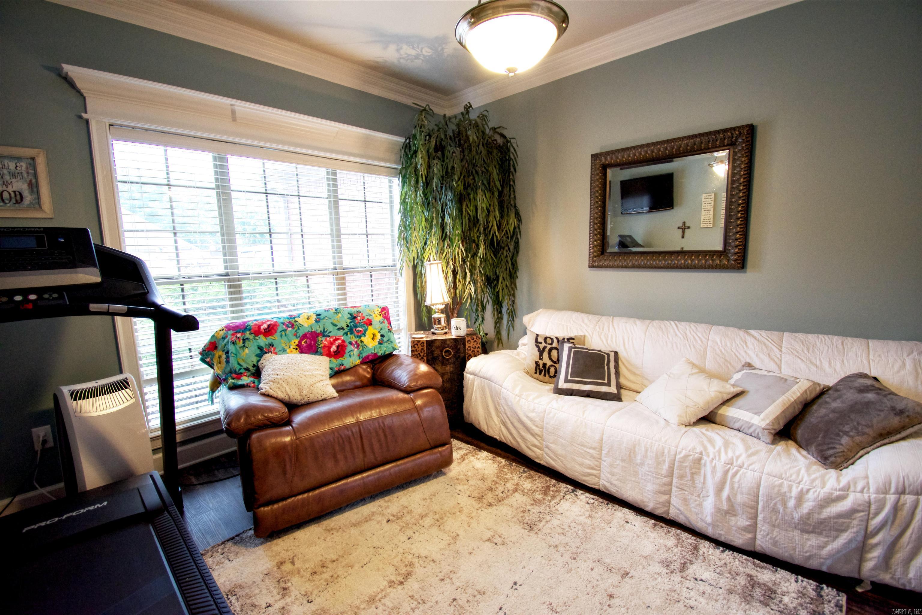 CATHERINE PLACE - Residential