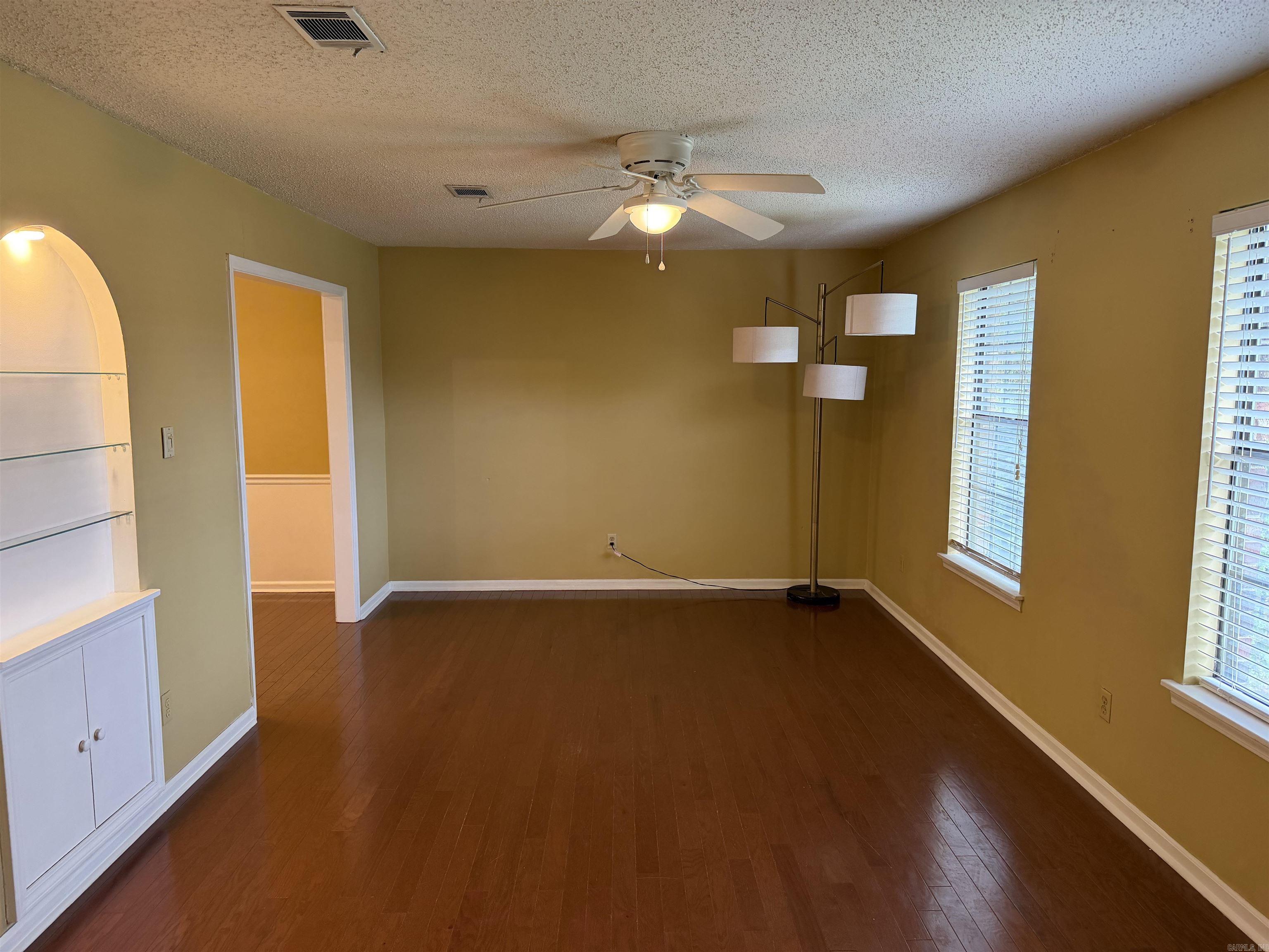 Pleasant View - Residential Lease