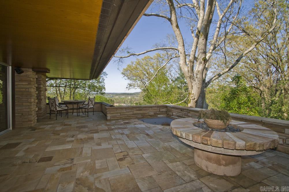 KINGWOOD PLACE - Residential