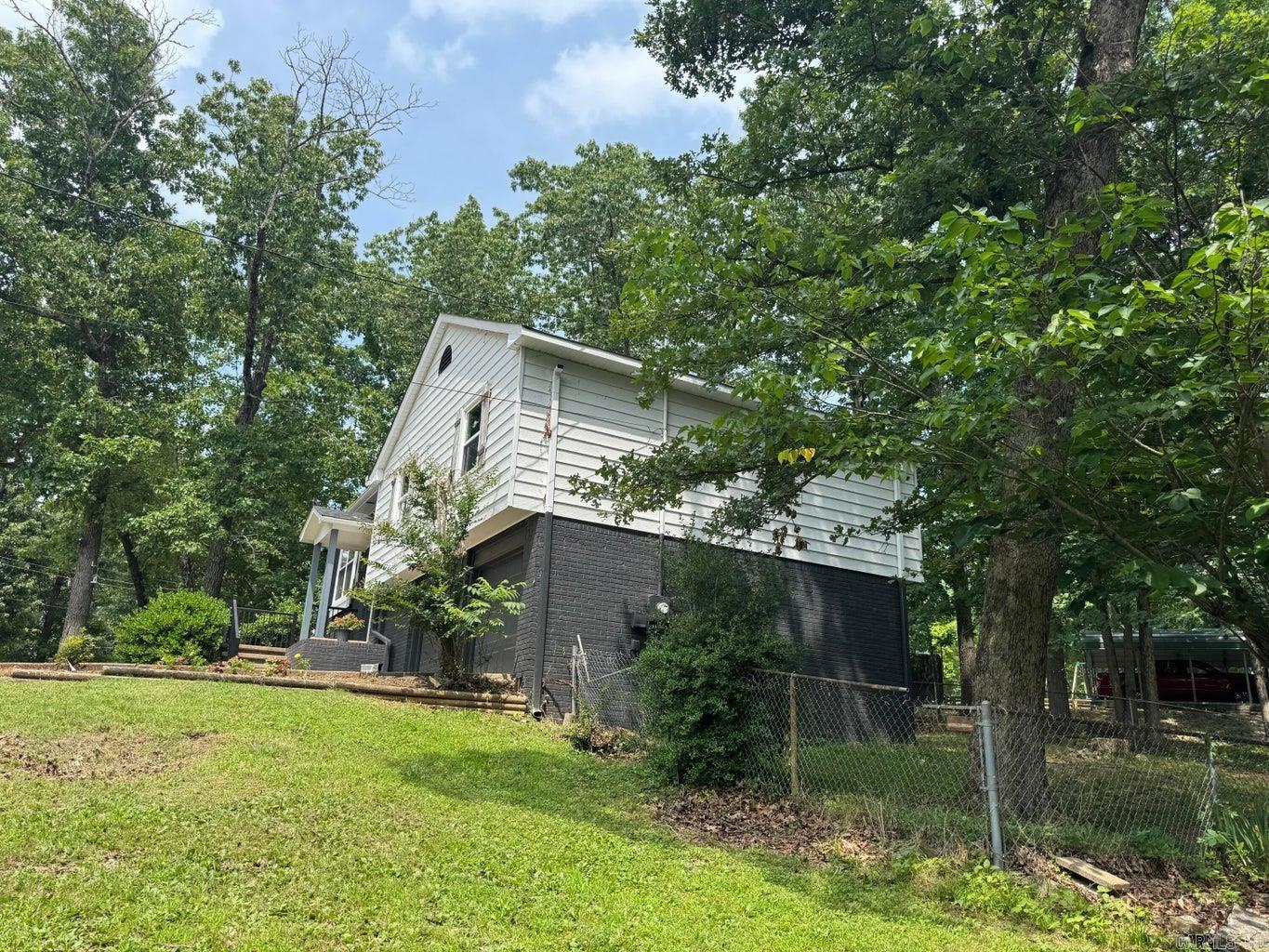 THUNDERBIRD - Residential