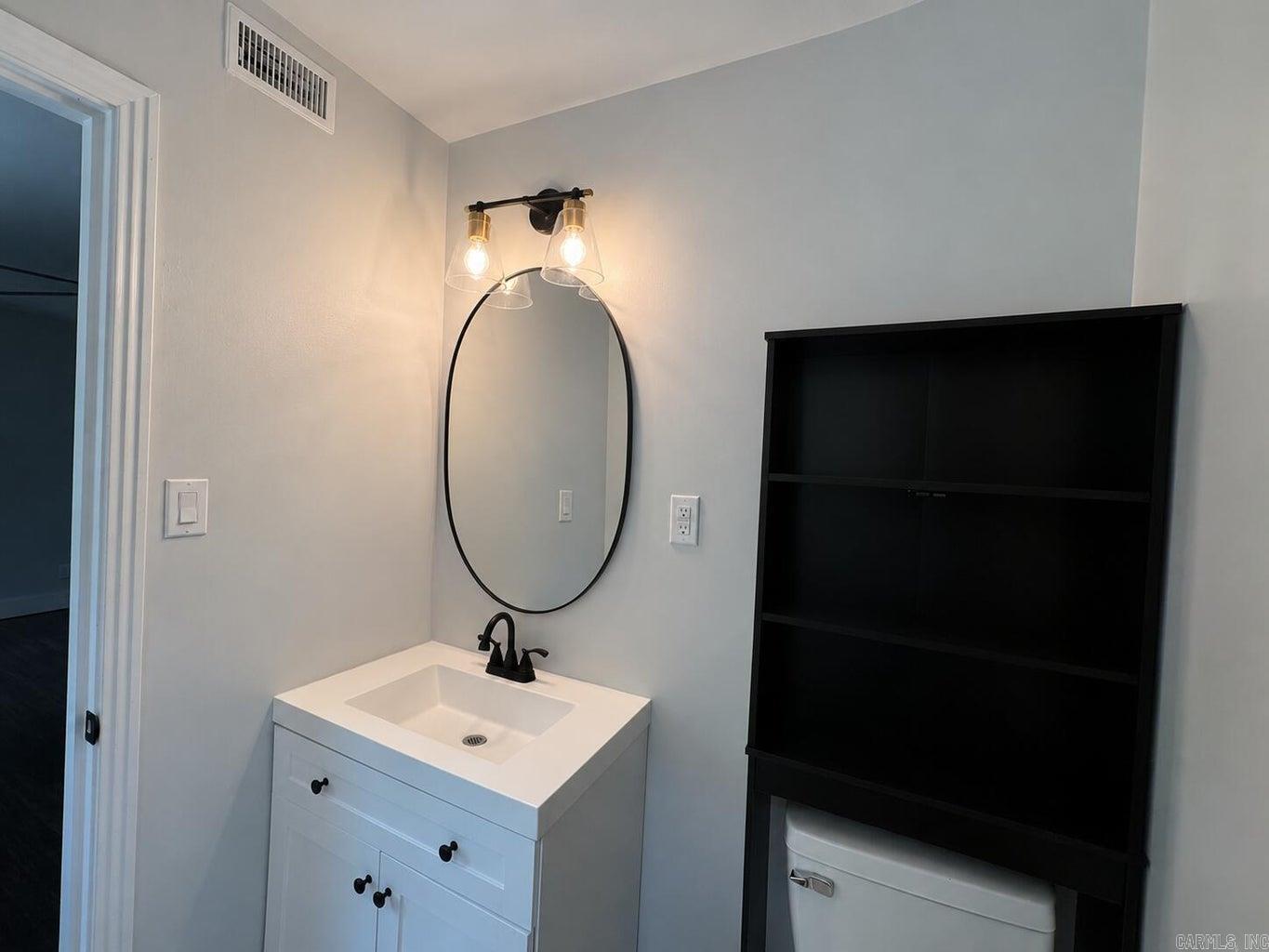 THUNDERBIRD - Residential