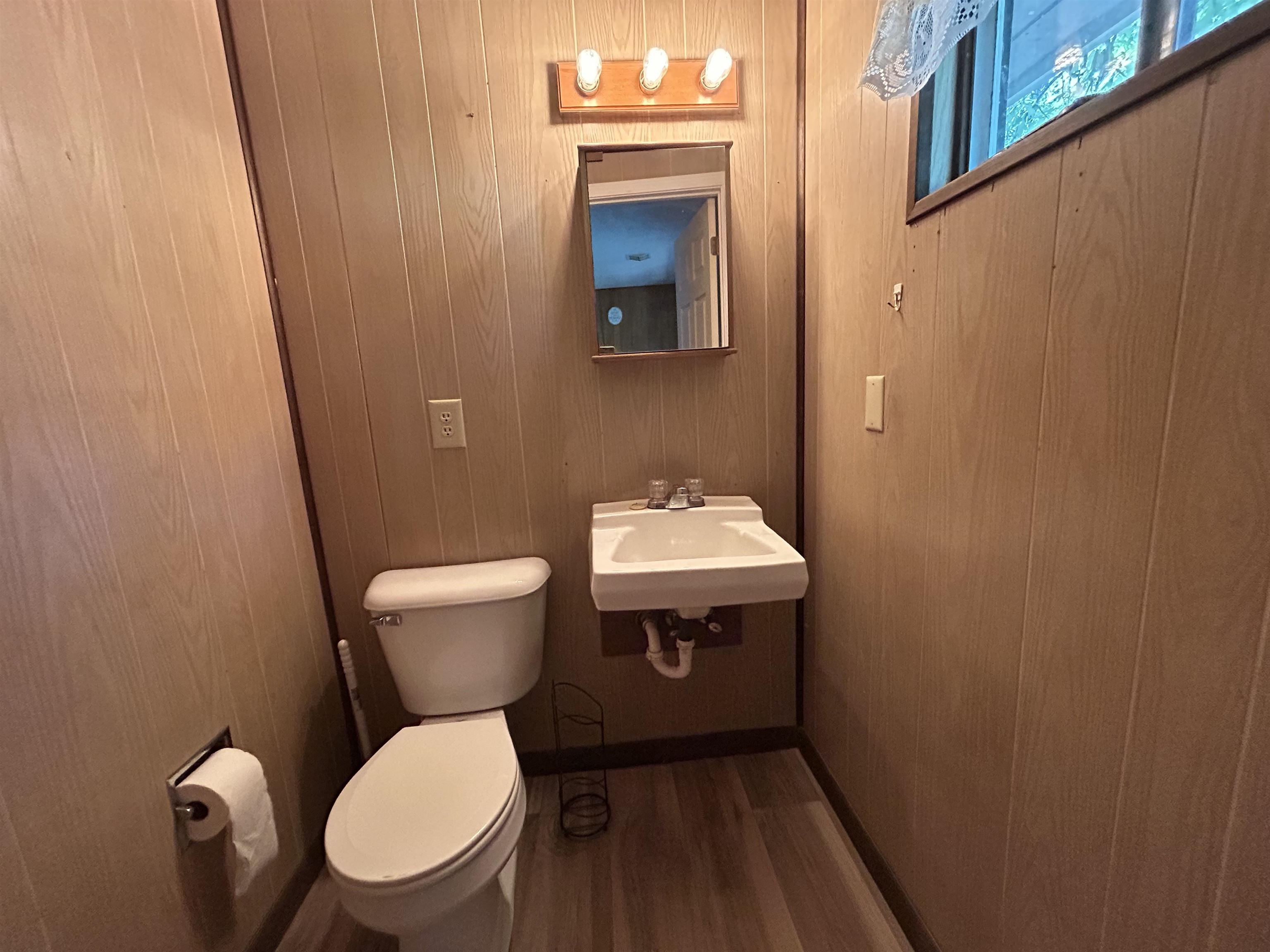Navasota 1st - Residential Lease