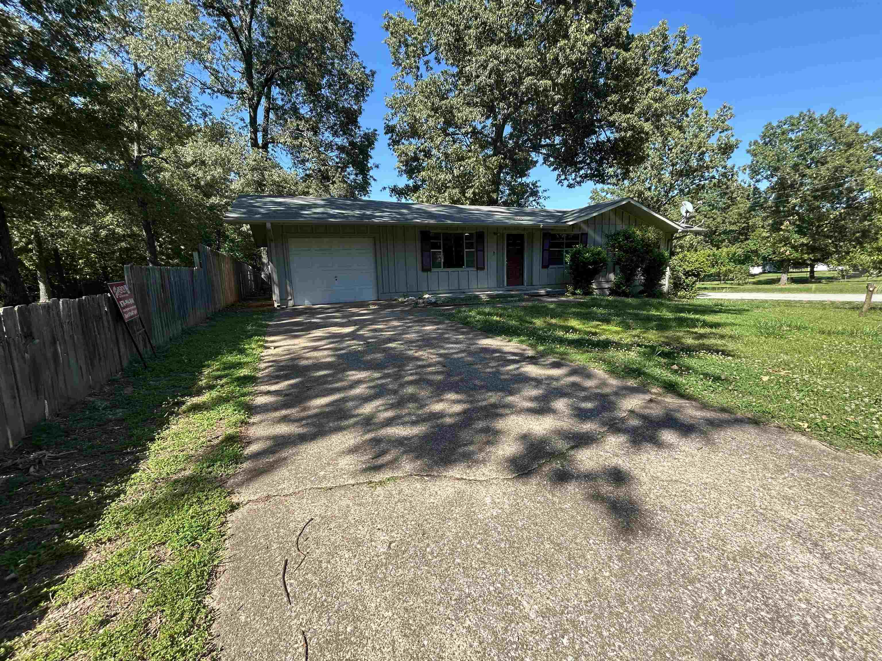 Navasota 1st - Residential Lease