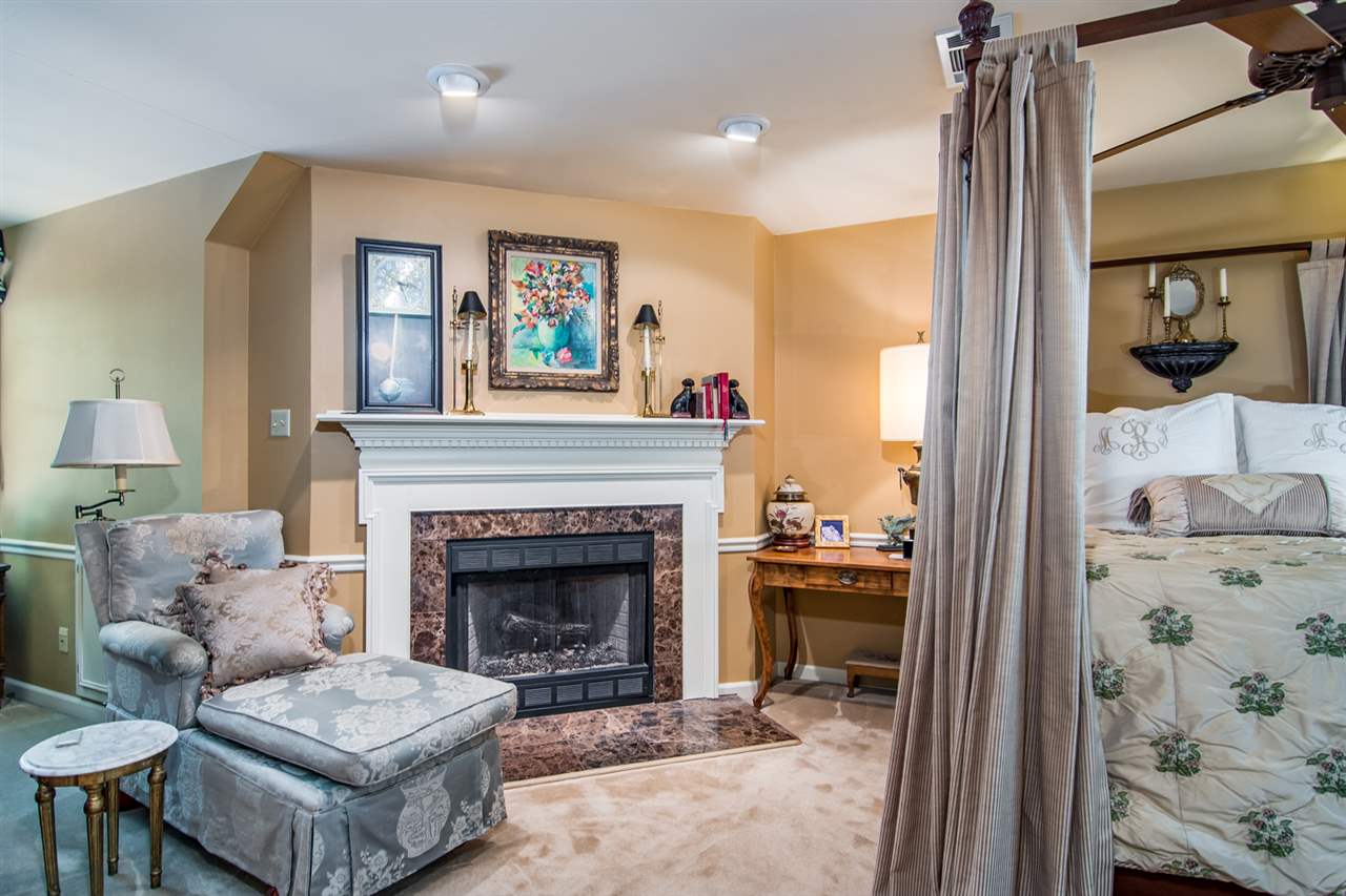 Sheraton Court Townhomes - Residential