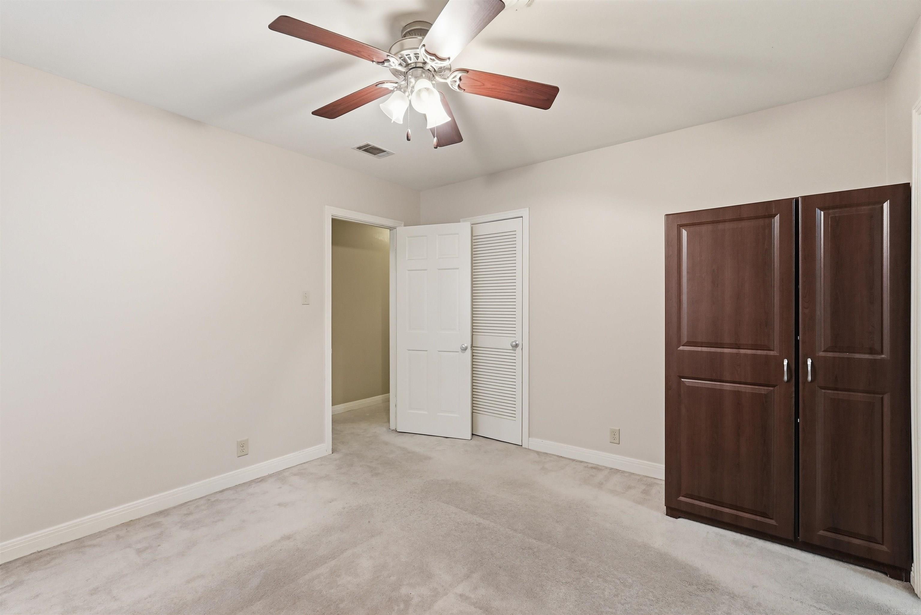 PINE WOOD HILL ADDN - Residential