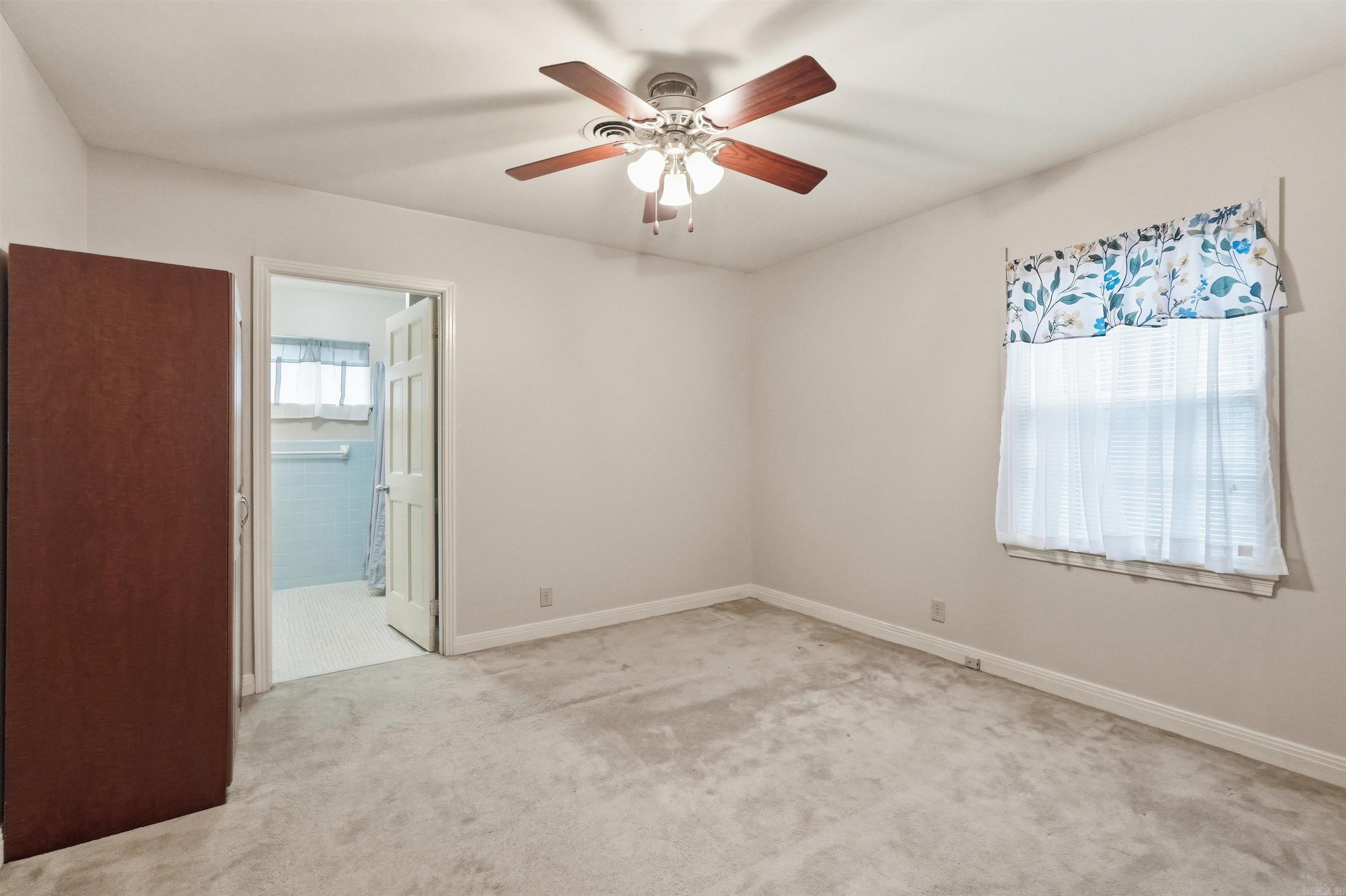 PINE WOOD HILL ADDN - Residential