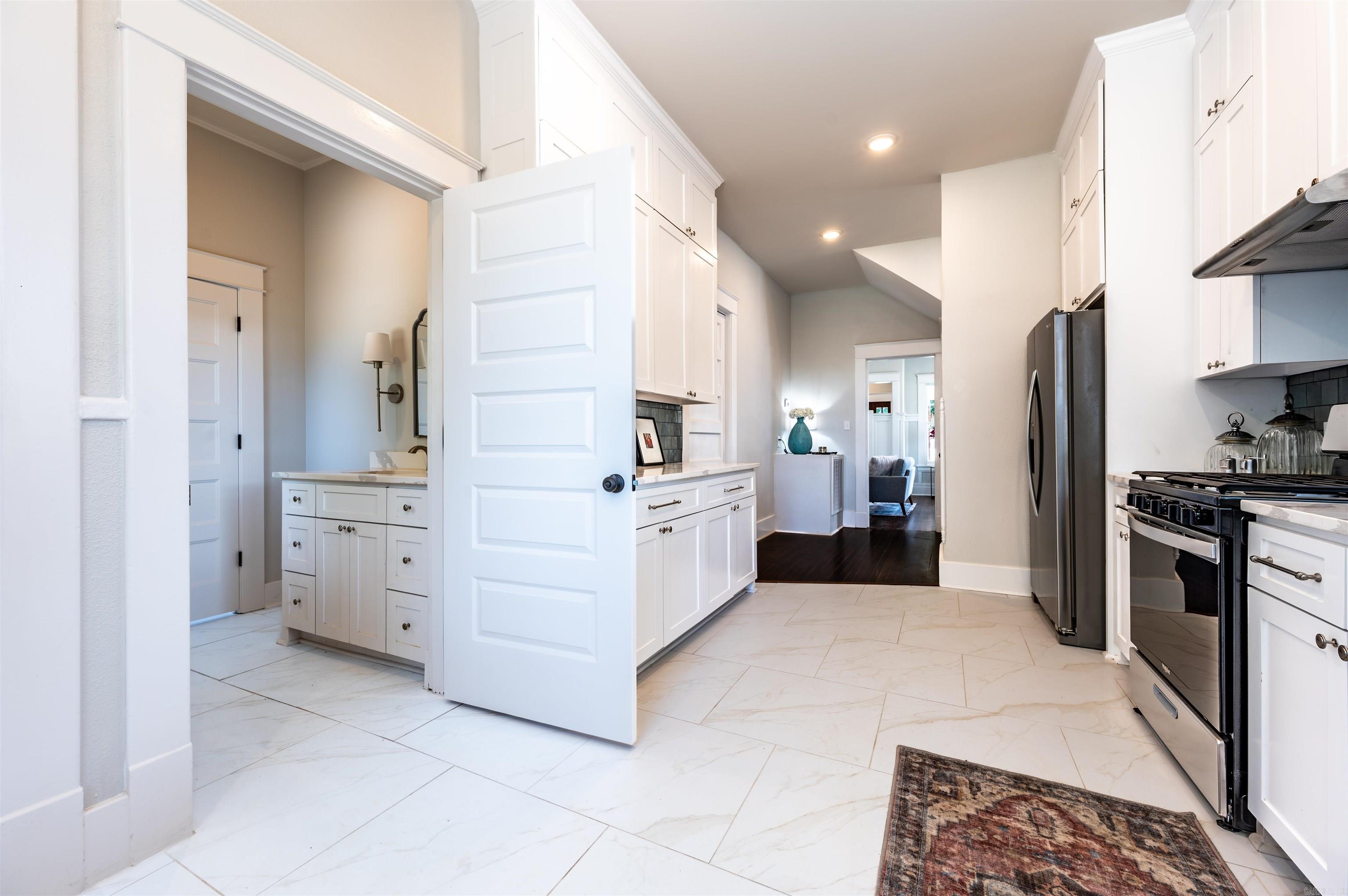 RAPLEY EST - Residential
