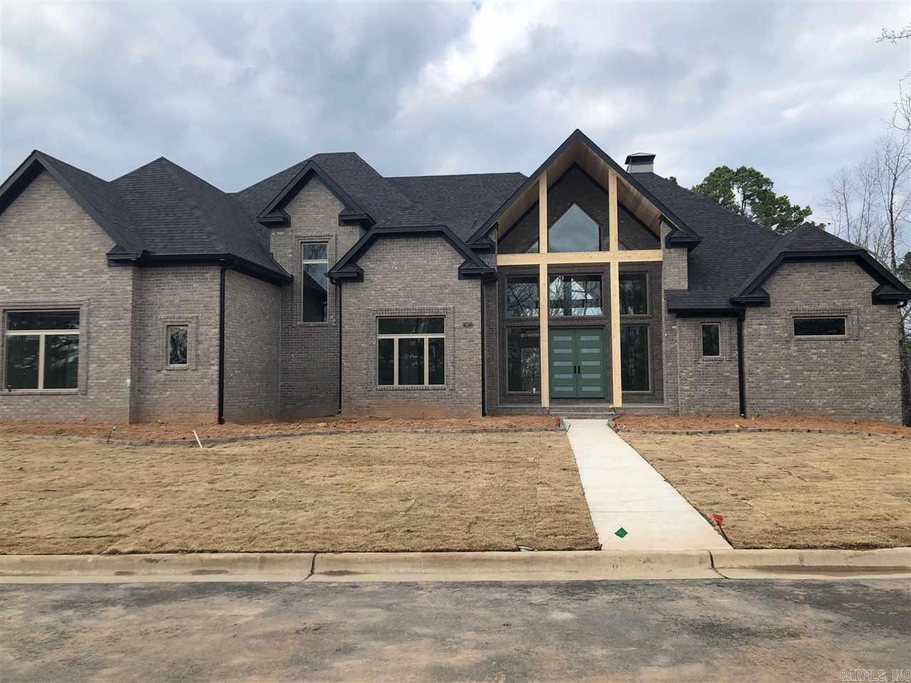 WOODLANDS EDGE - Residential