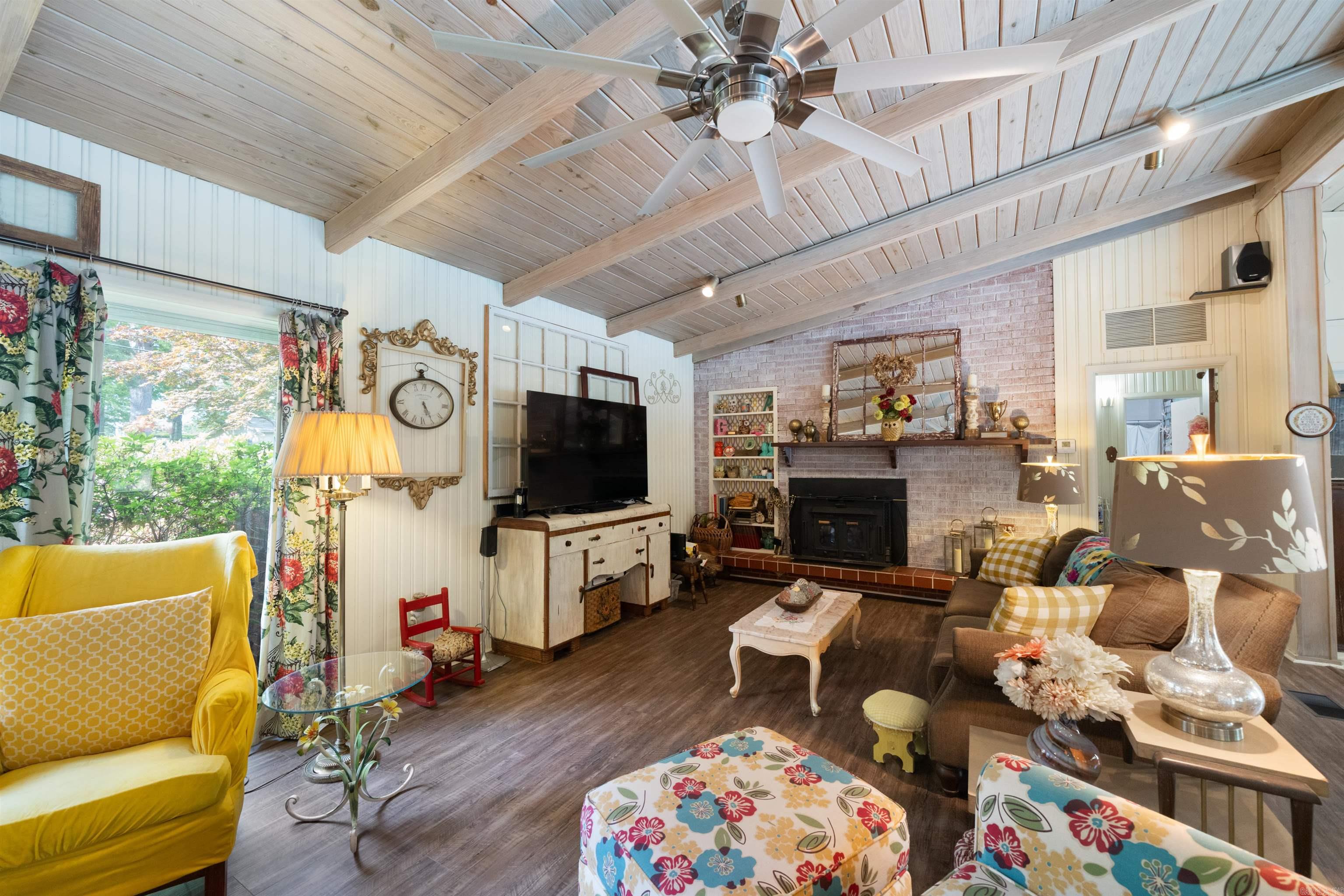 O R WILLIAMS & R N SCALES - Residential