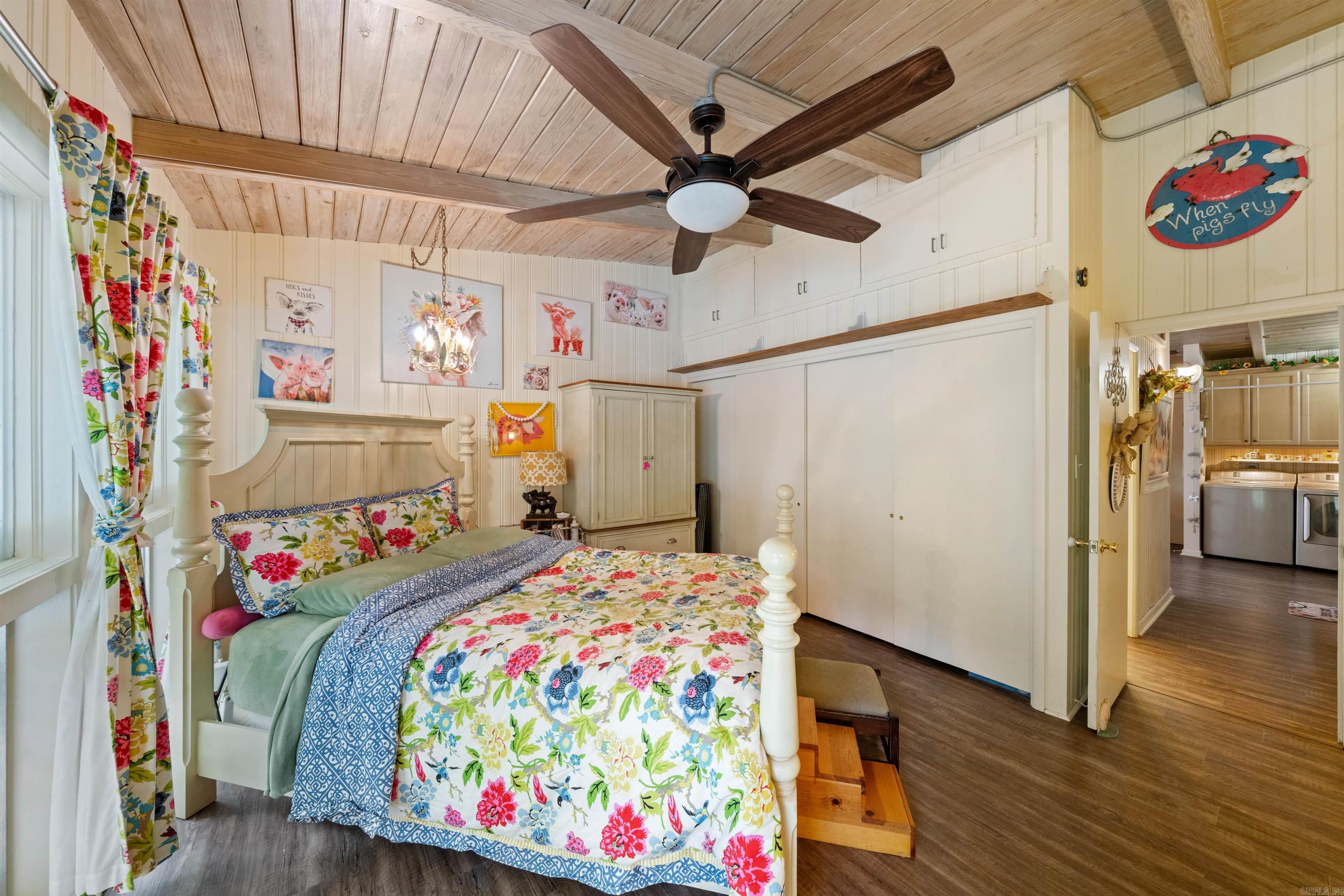 O R WILLIAMS & R N SCALES - Residential