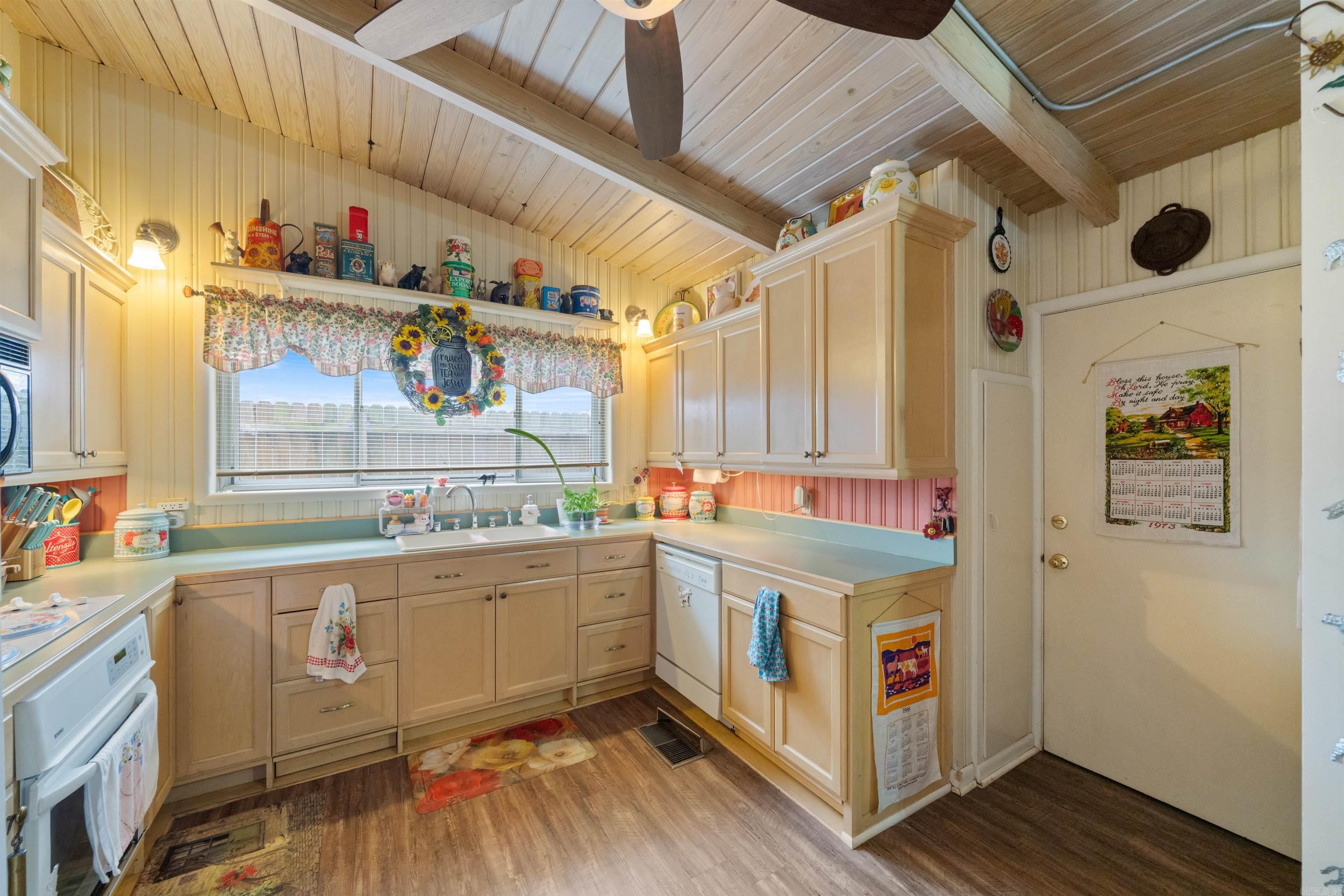 O R WILLIAMS & R N SCALES - Residential