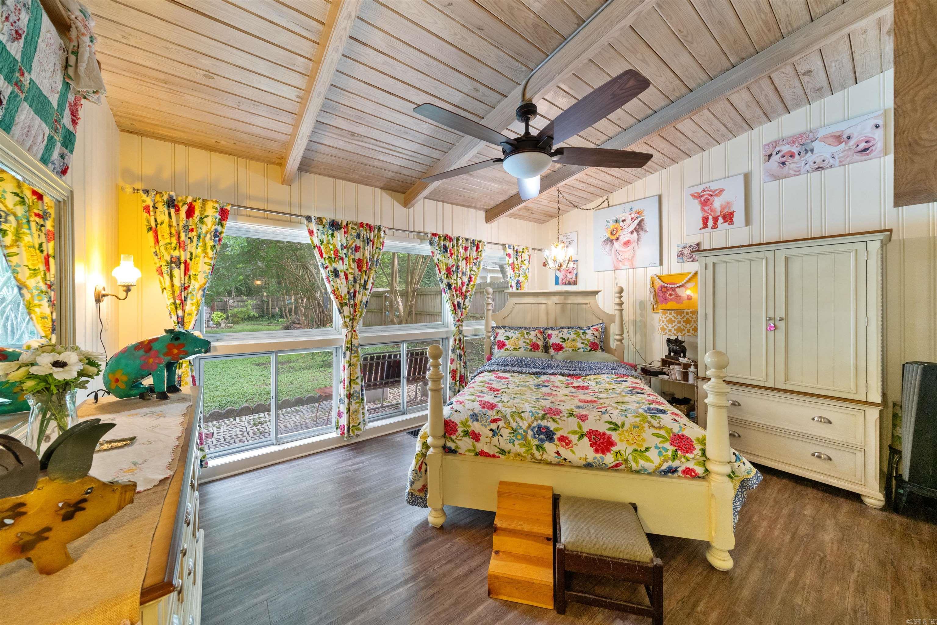 O R WILLIAMS & R N SCALES - Residential