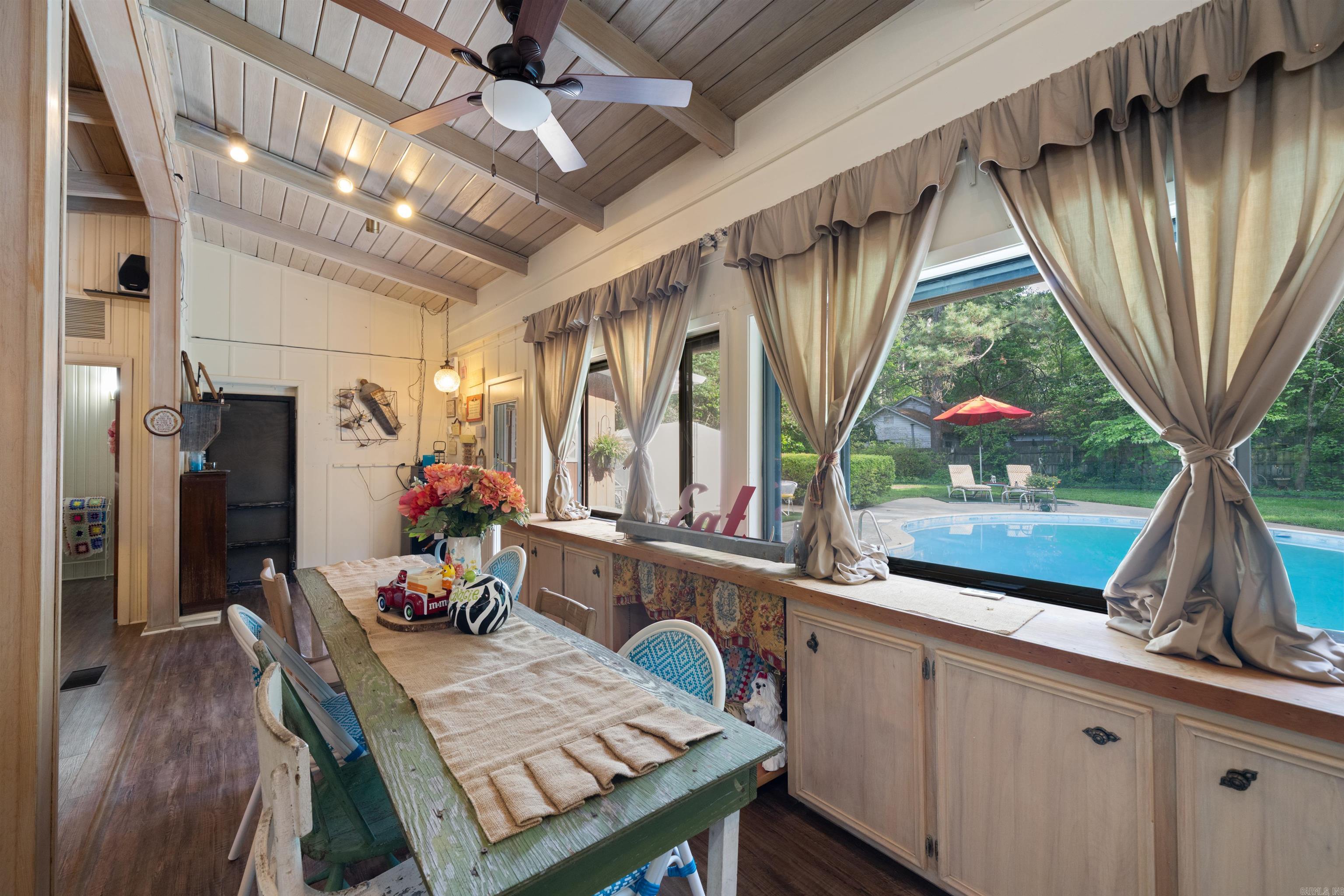 O R WILLIAMS & R N SCALES - Residential