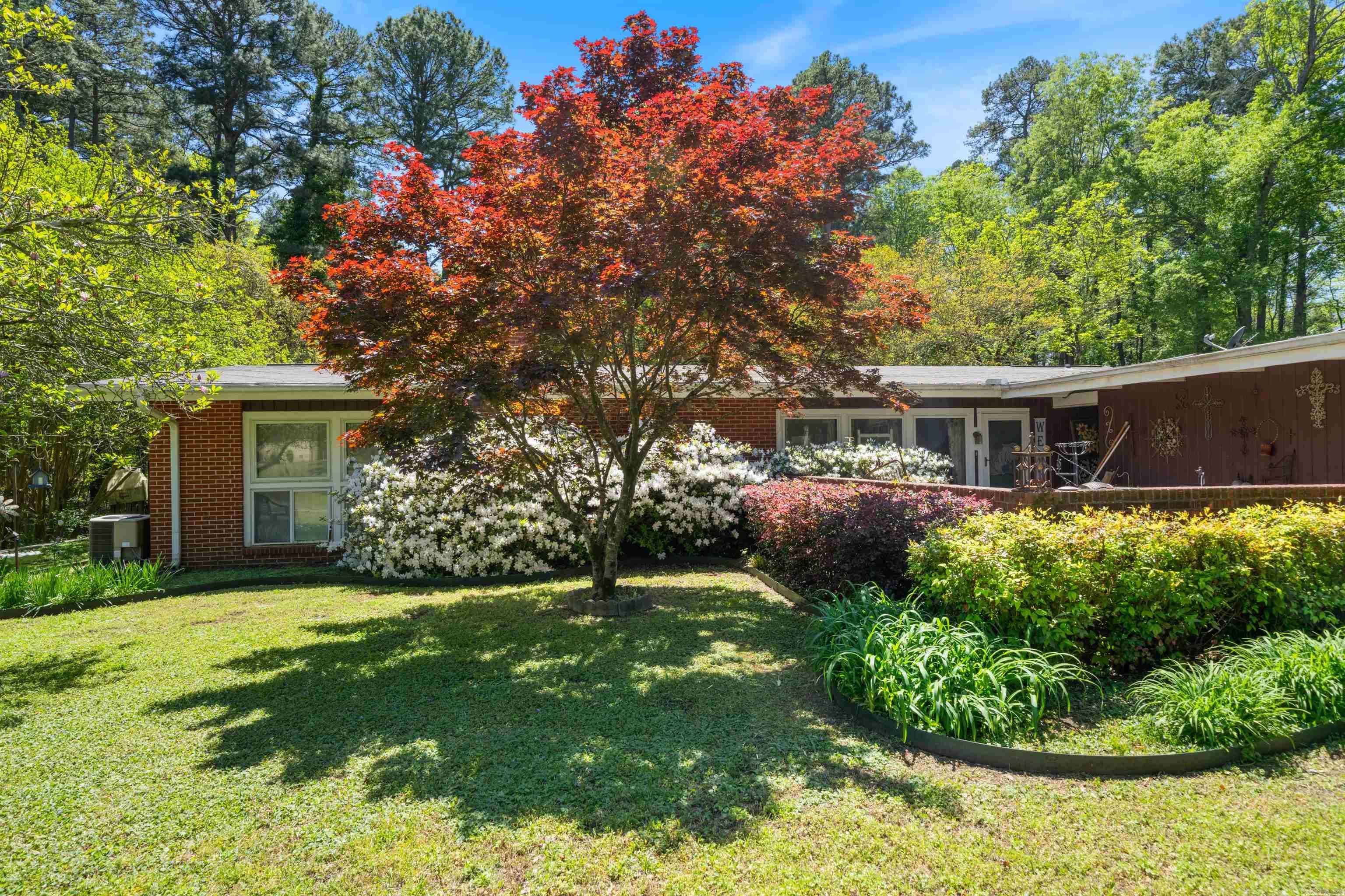 O R WILLIAMS & R N SCALES - Residential