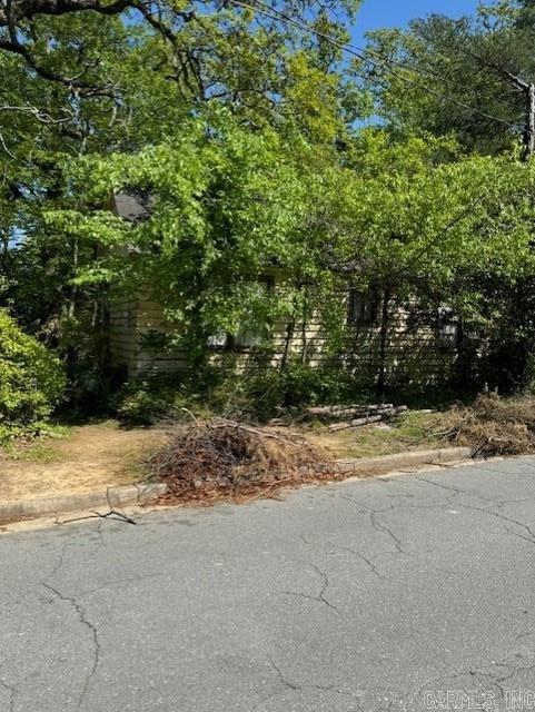 NEWTONS - Residential