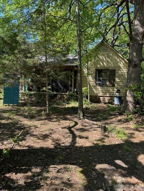 Great location on the corner of N. Taylor & Hawthrone.  Almost a lot and a half 72X140, this would be a great lot for a new home with a three or four car garage.  Great property for a teardown.
