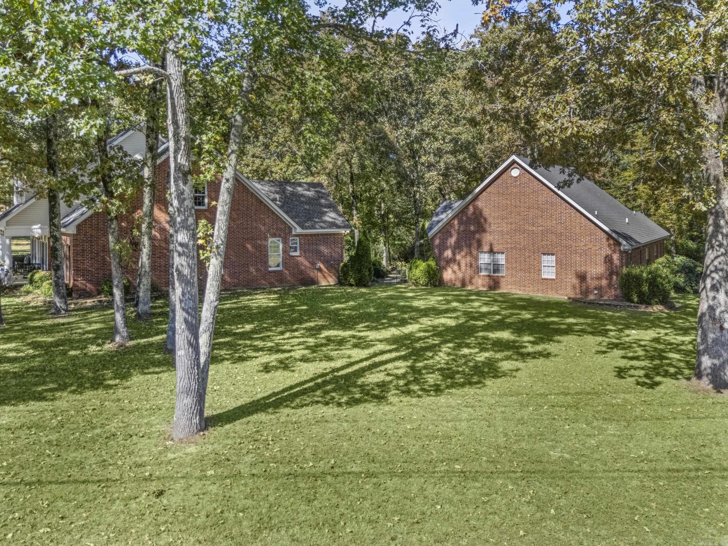 CREEKWOOD SUBD - Residential