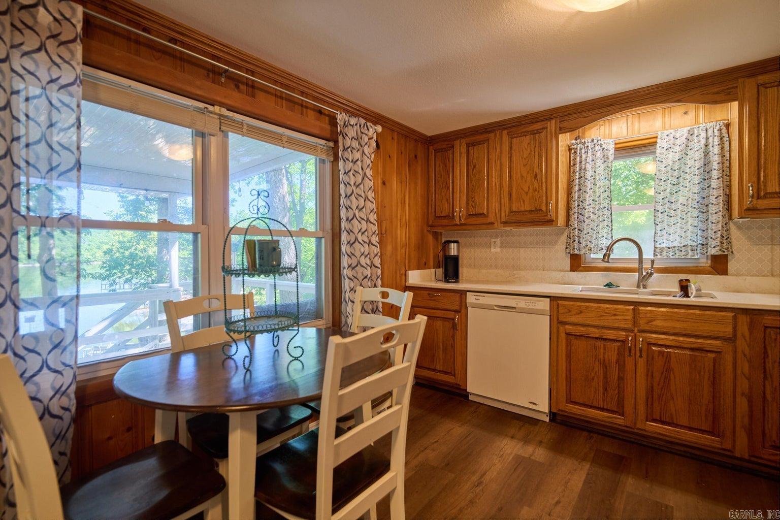 ARKANSAS HGTS - Residential
