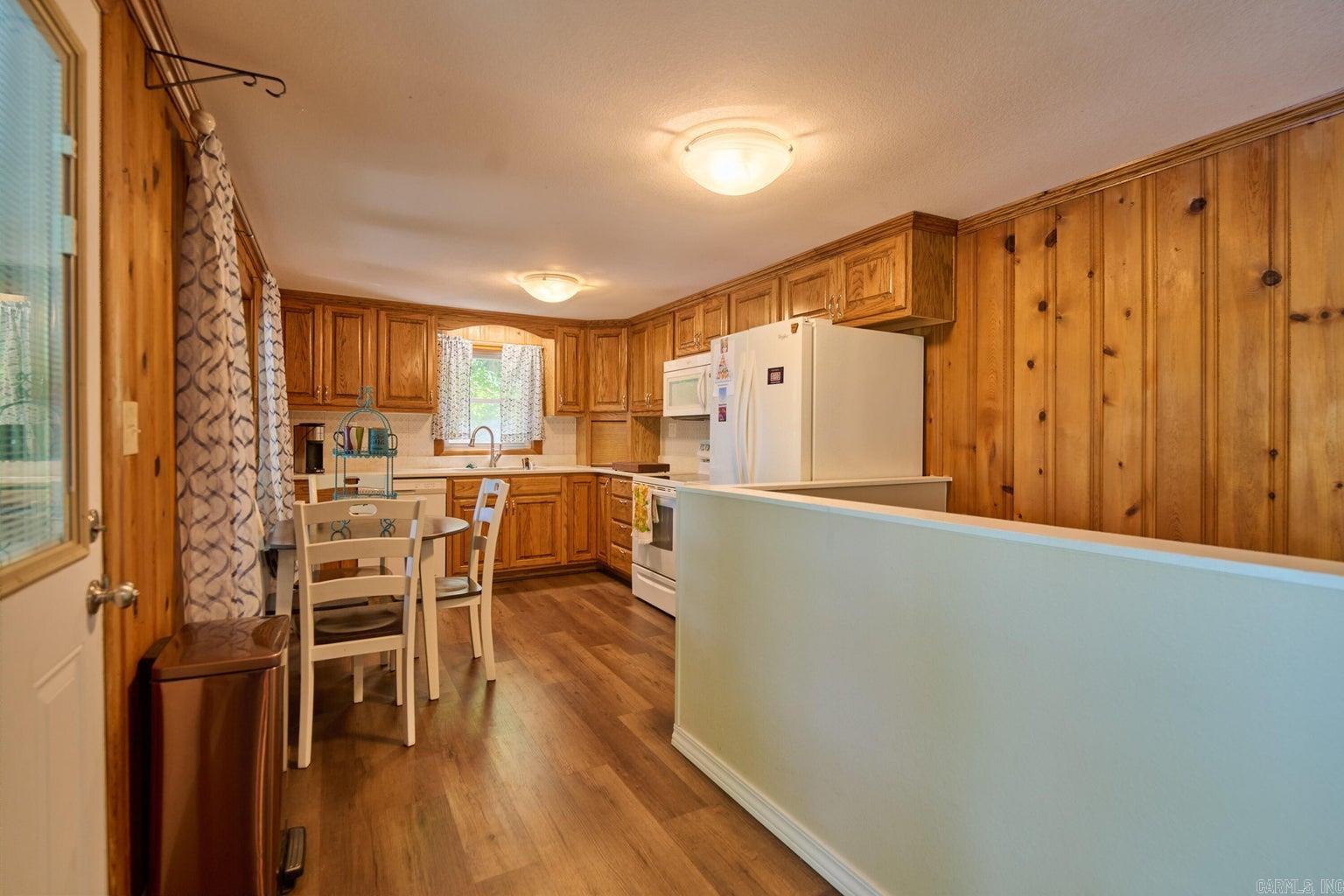 ARKANSAS HGTS - Residential