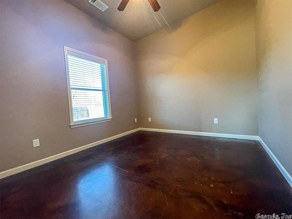 OAK GLENN - Residential