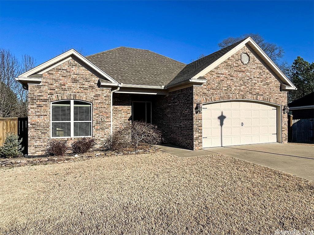 OAK GLENN - Residential