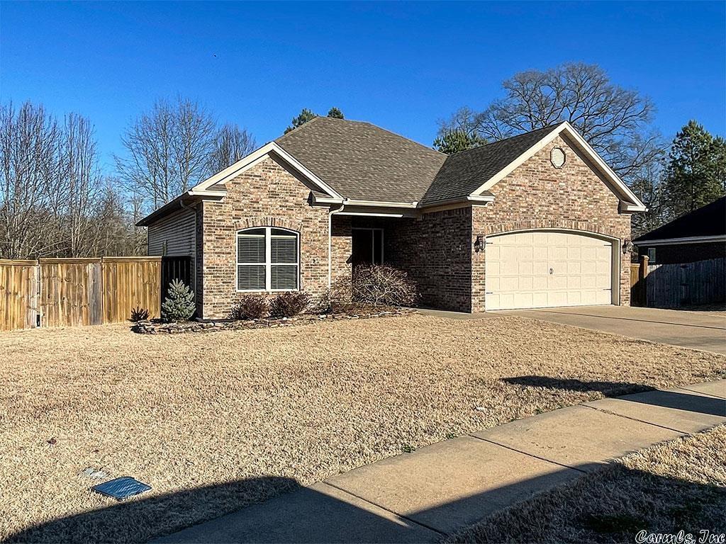 OAK GLENN - Residential