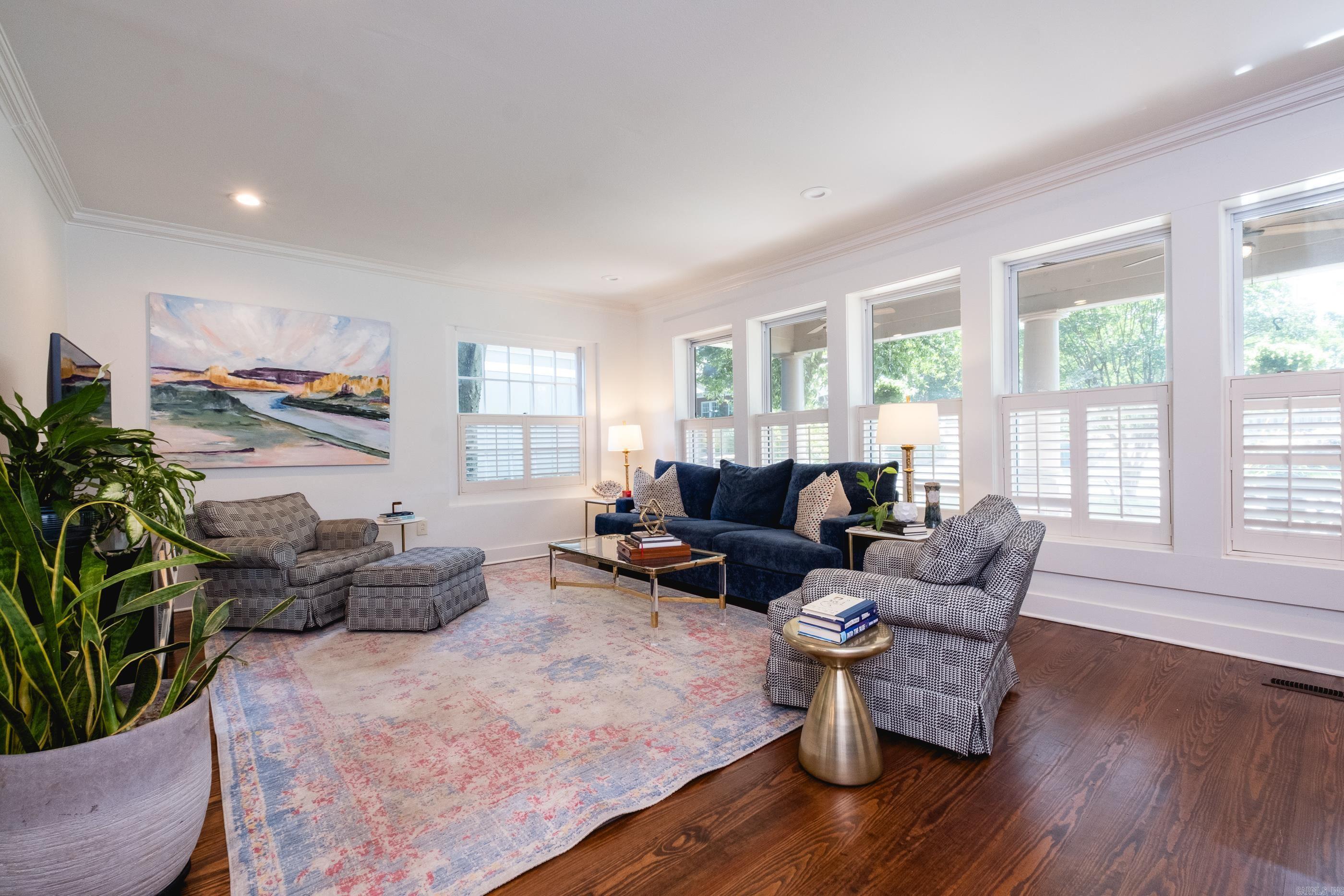 PULASKI HEIGHTS - Residential