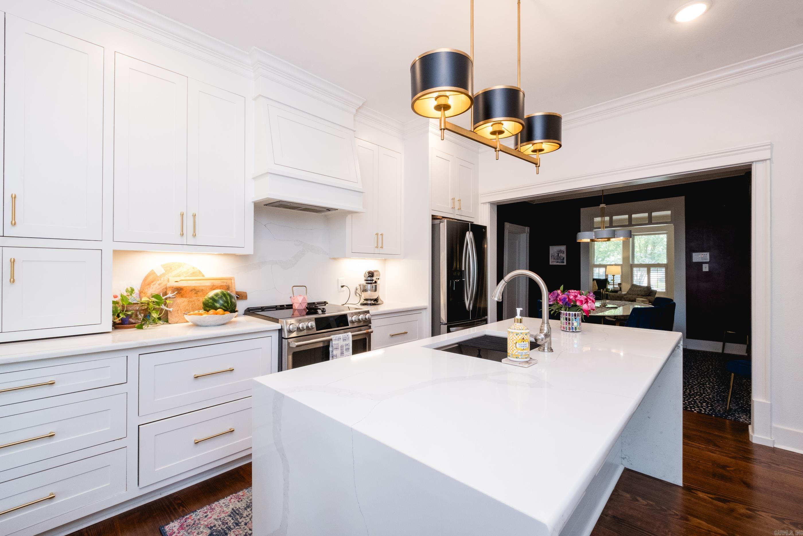 PULASKI HEIGHTS - Residential