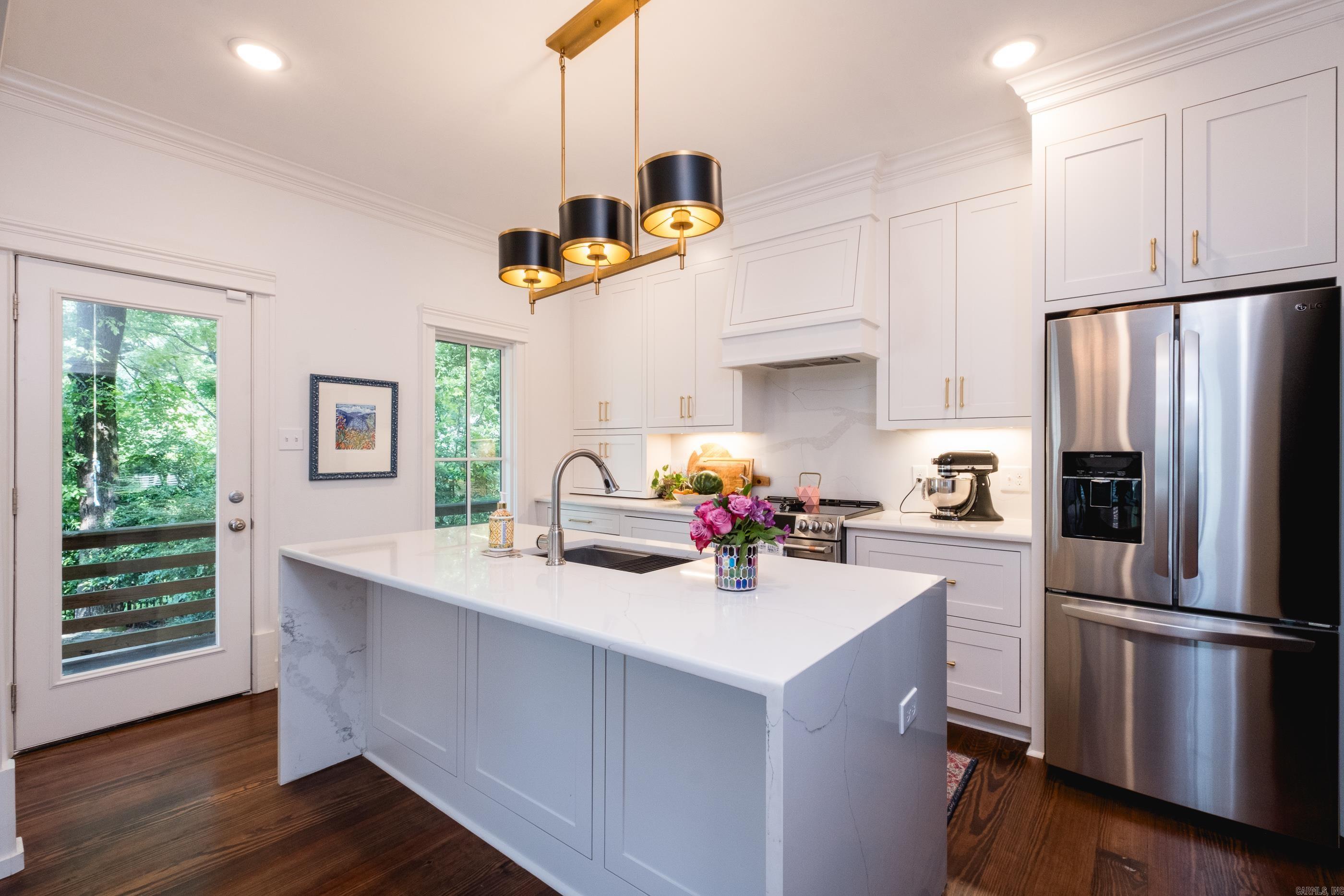 PULASKI HEIGHTS - Residential